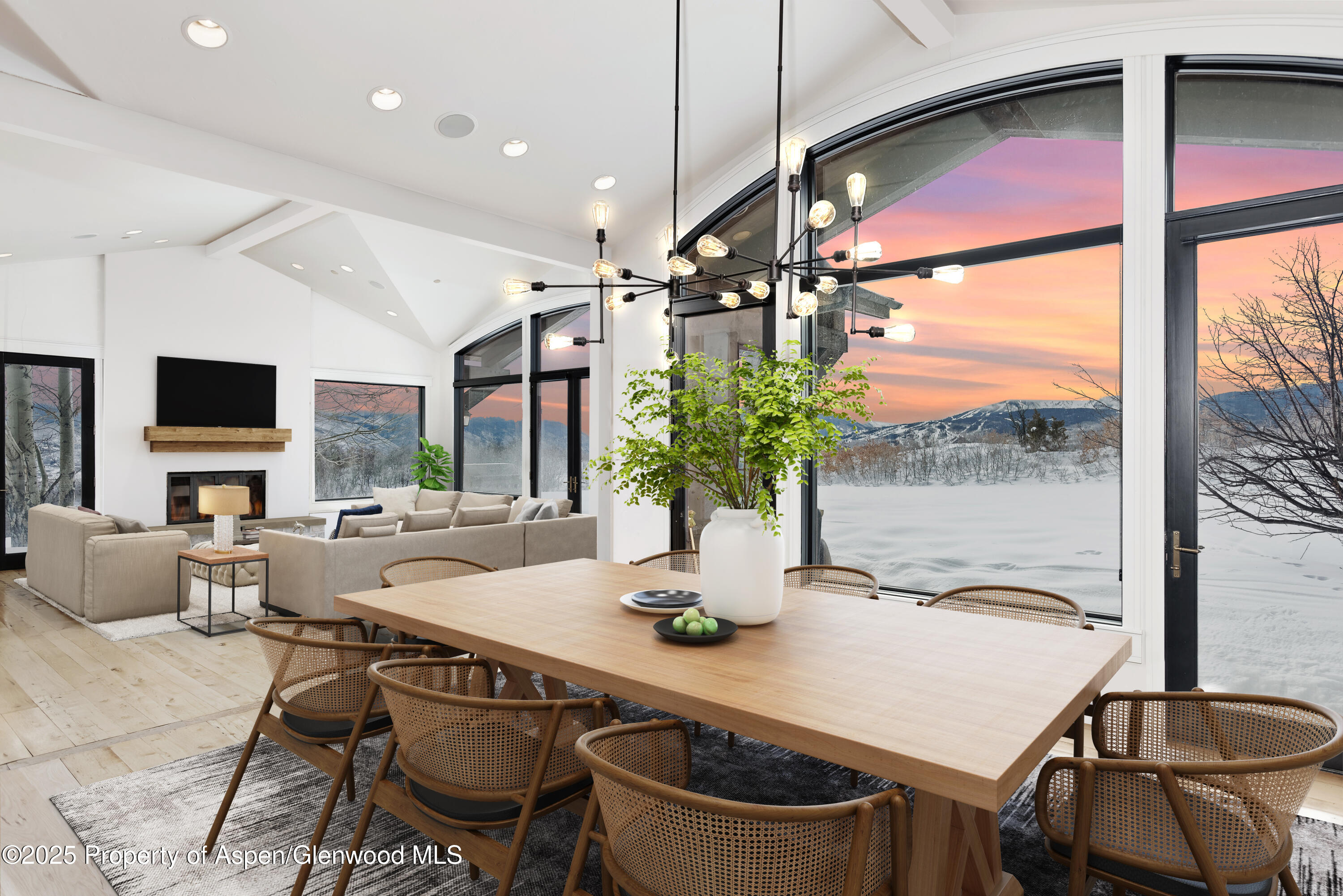 2908 Juniper Hill Drive