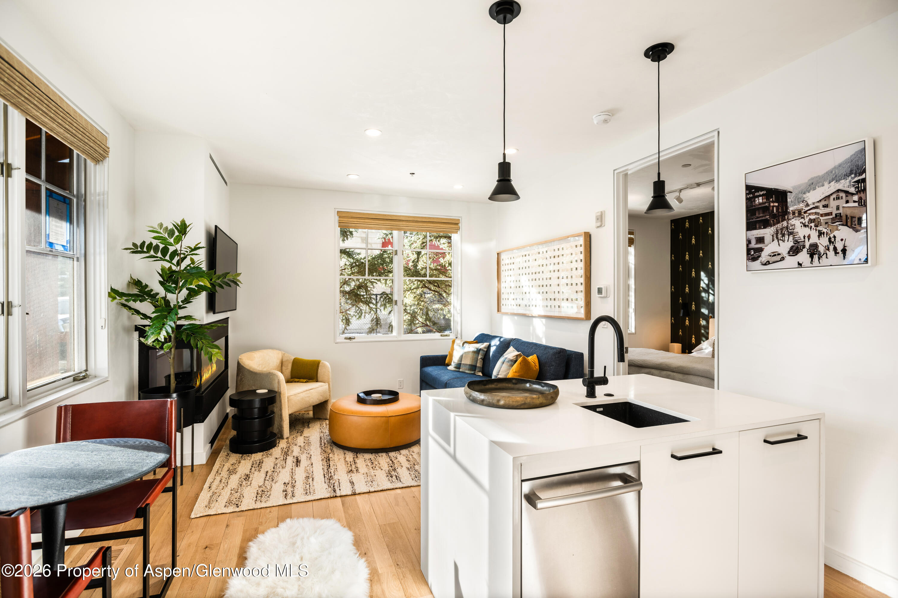 501 W Main Street A101