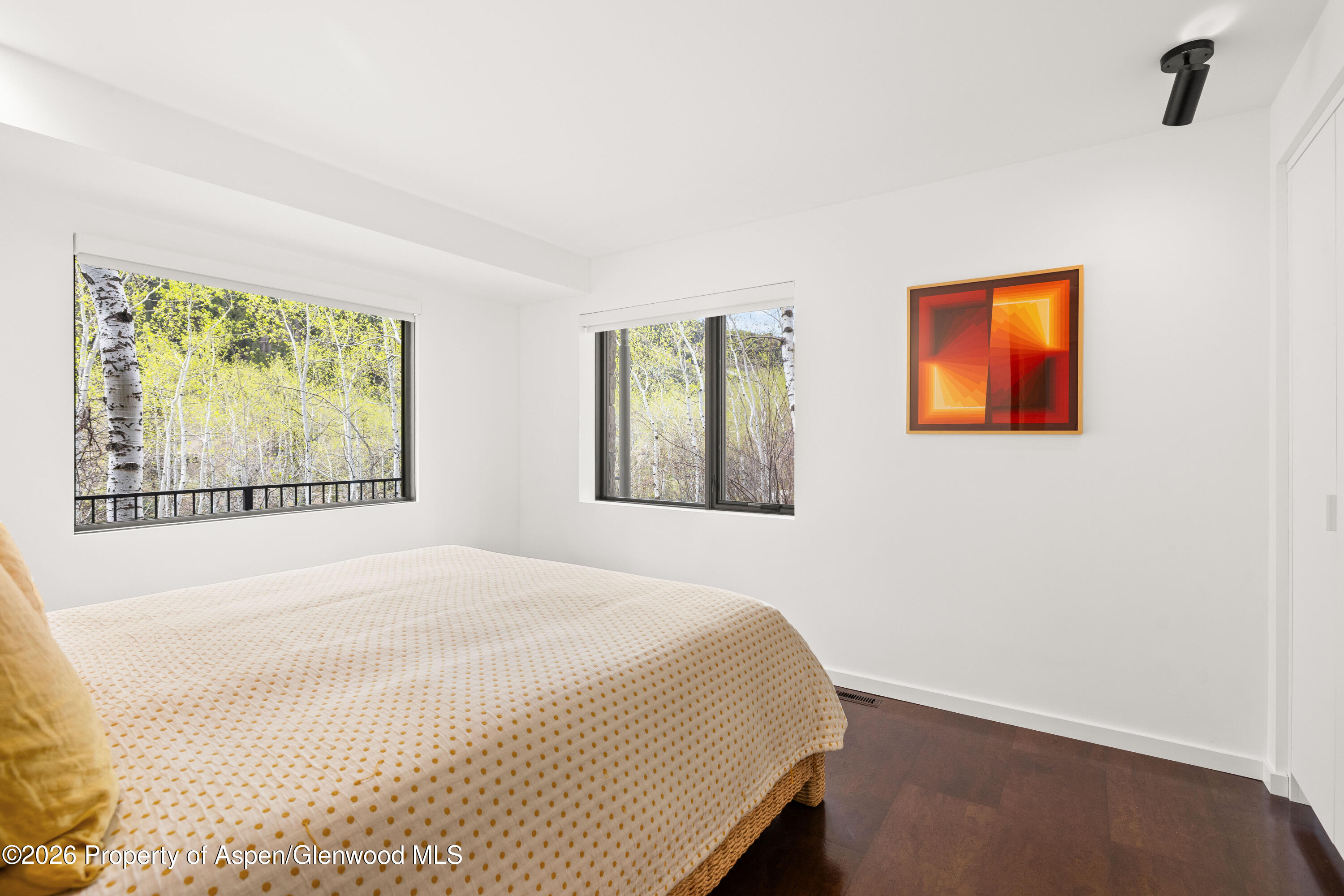 284 Eastwood Drive