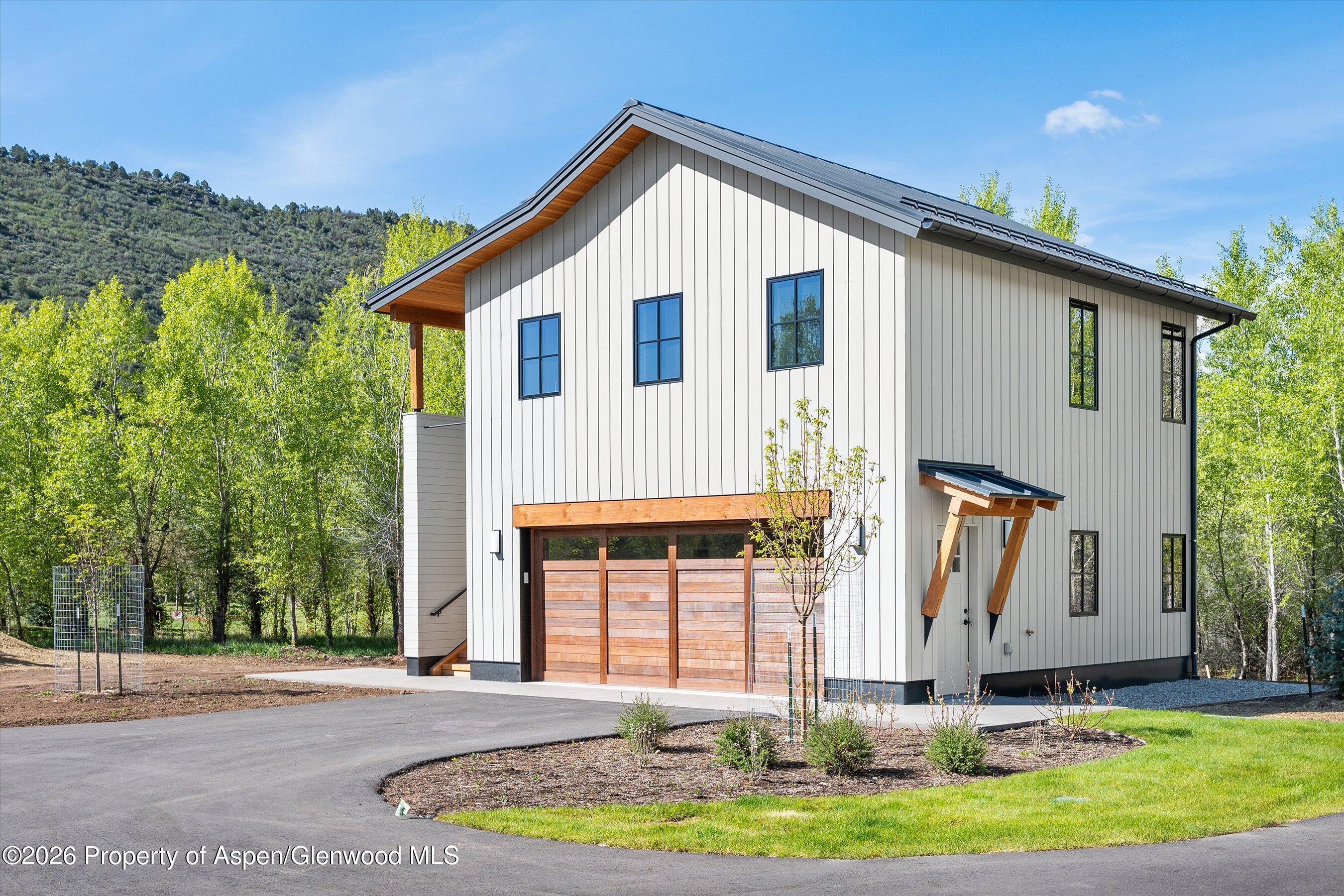 30 Saint Finnbar Farm Road Adu