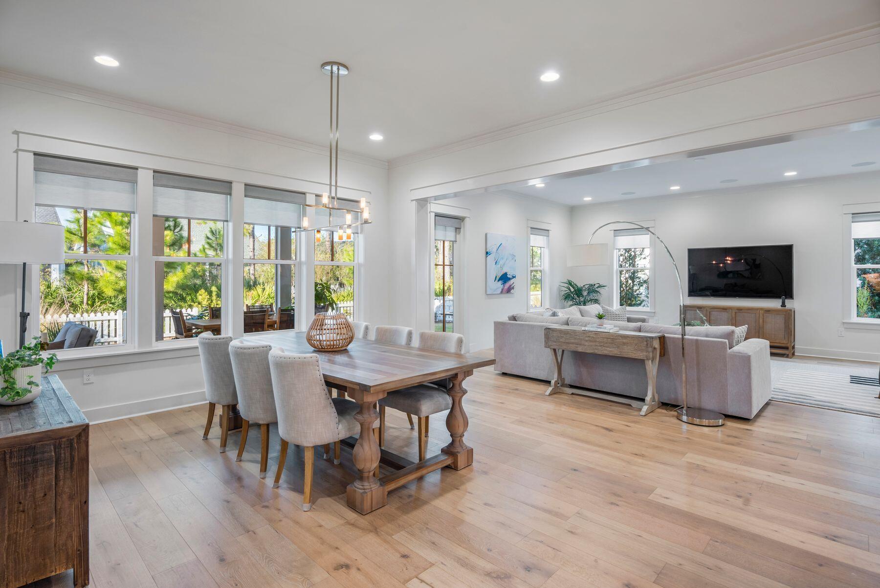 70 Medley Street