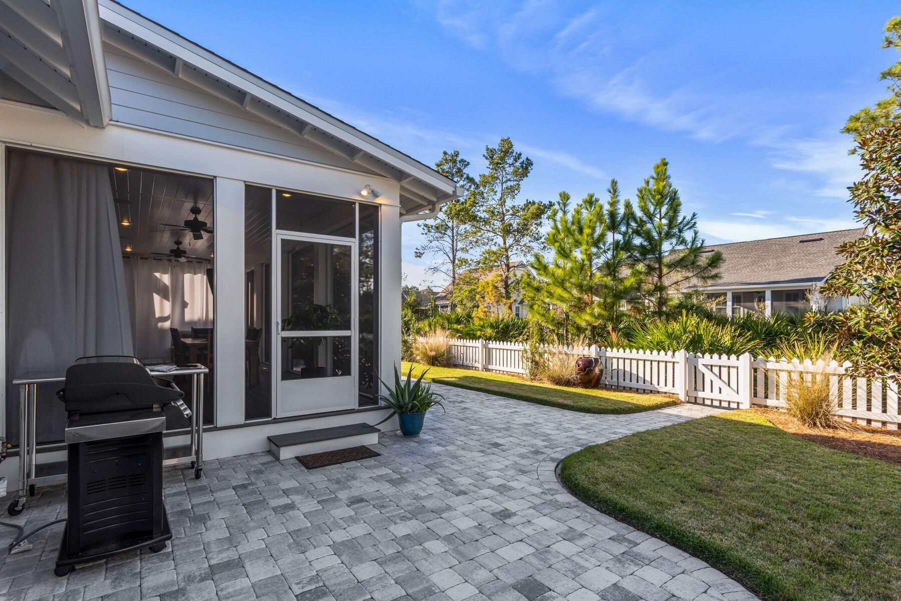 70 Medley Street