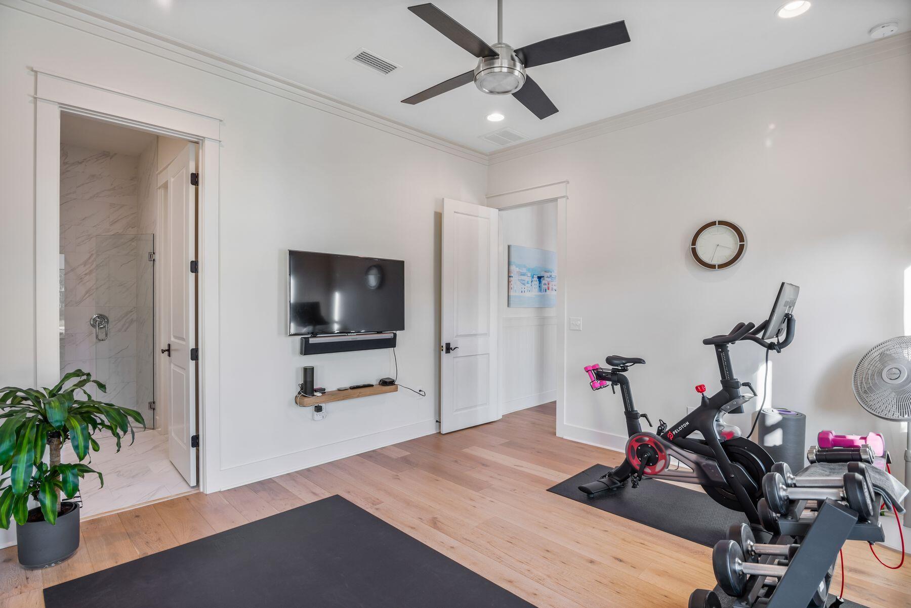 70 Medley Street