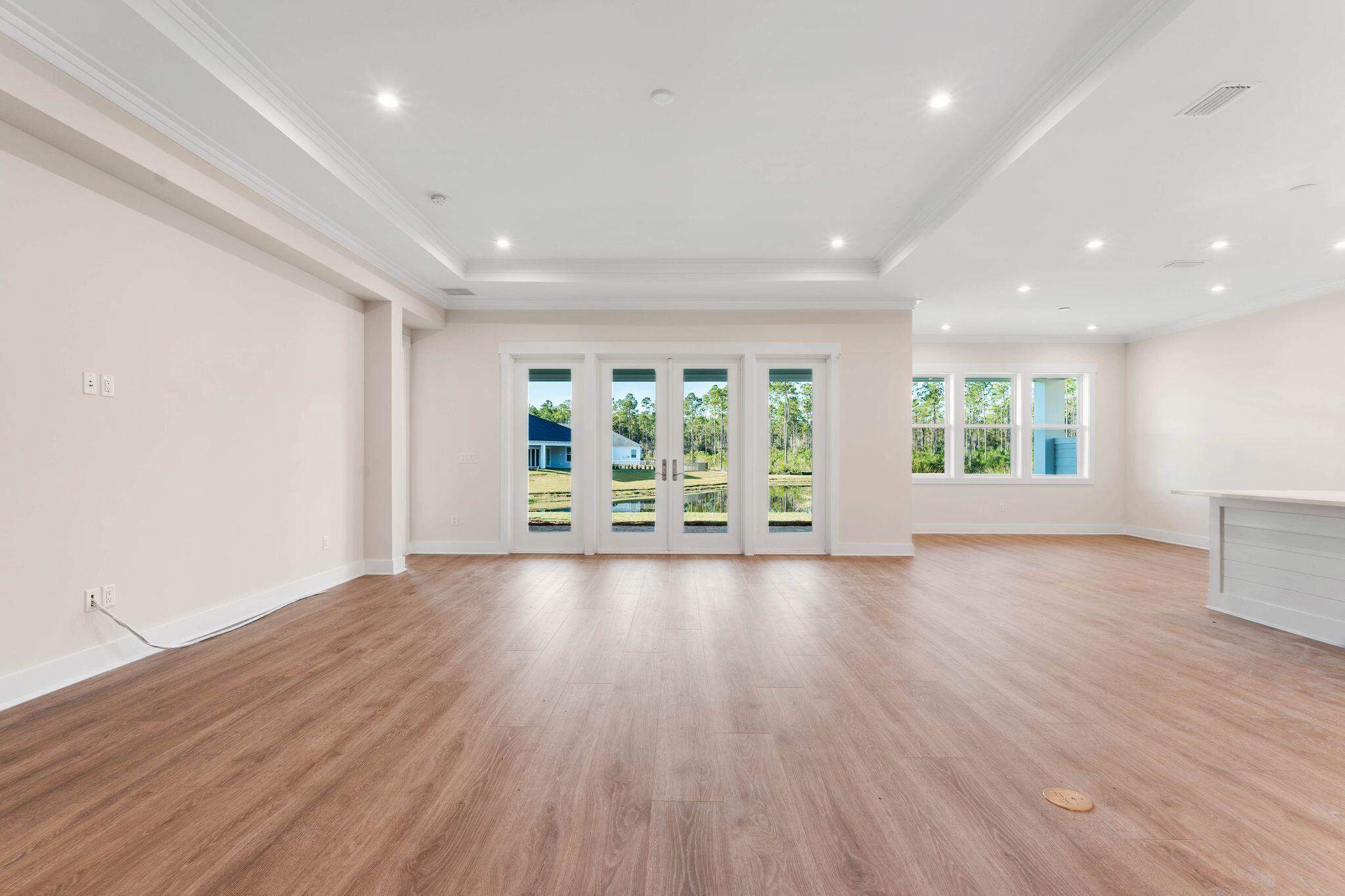 335 W Lafayette Road