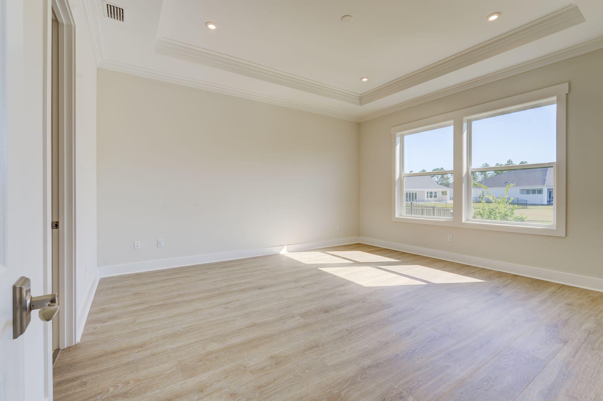 335 W Lafayette Road