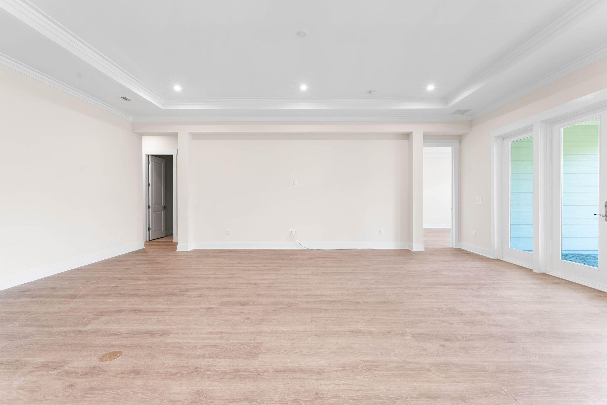 335 W Lafayette Road