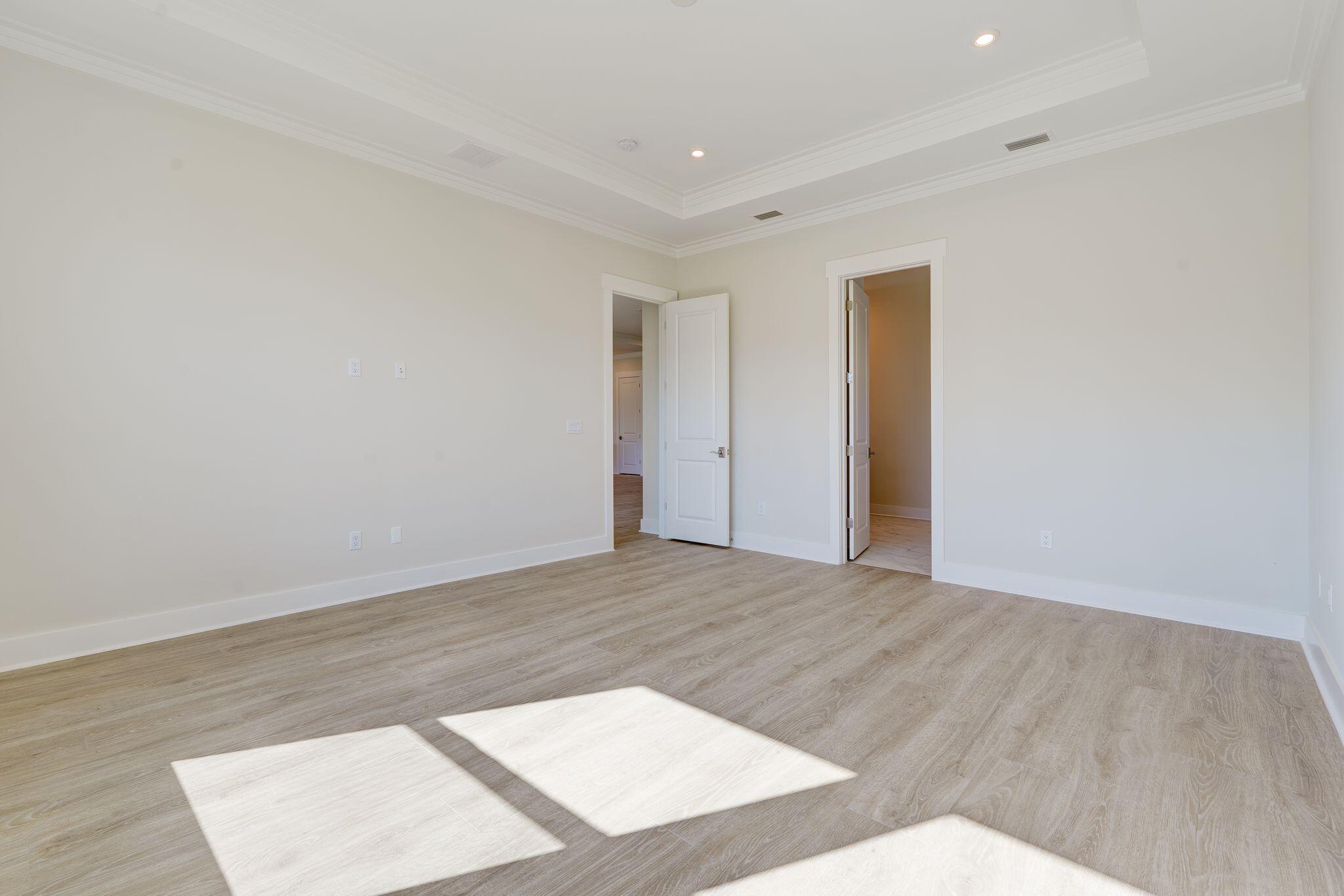 335 W Lafayette Road