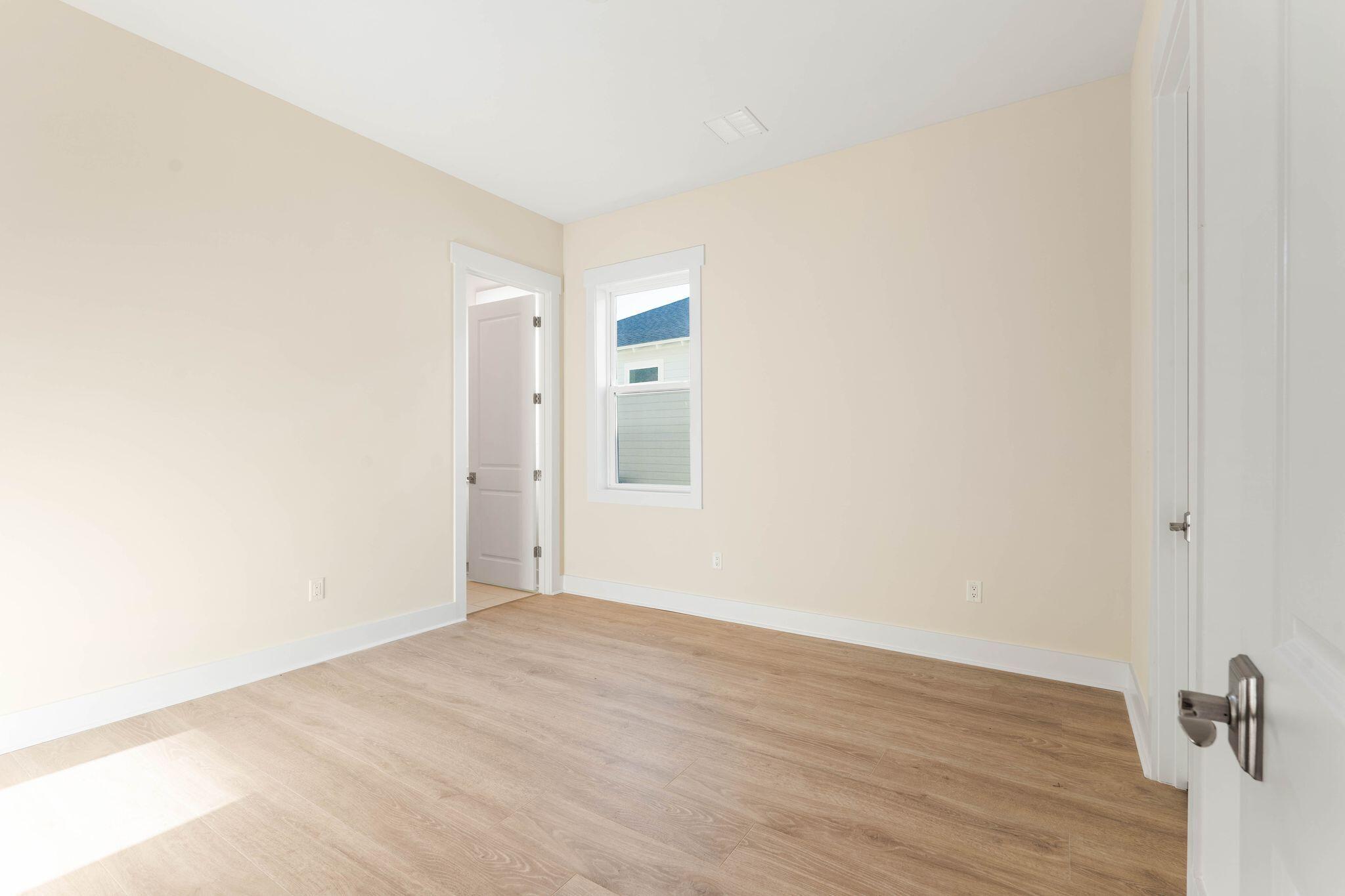 335 W Lafayette Road
