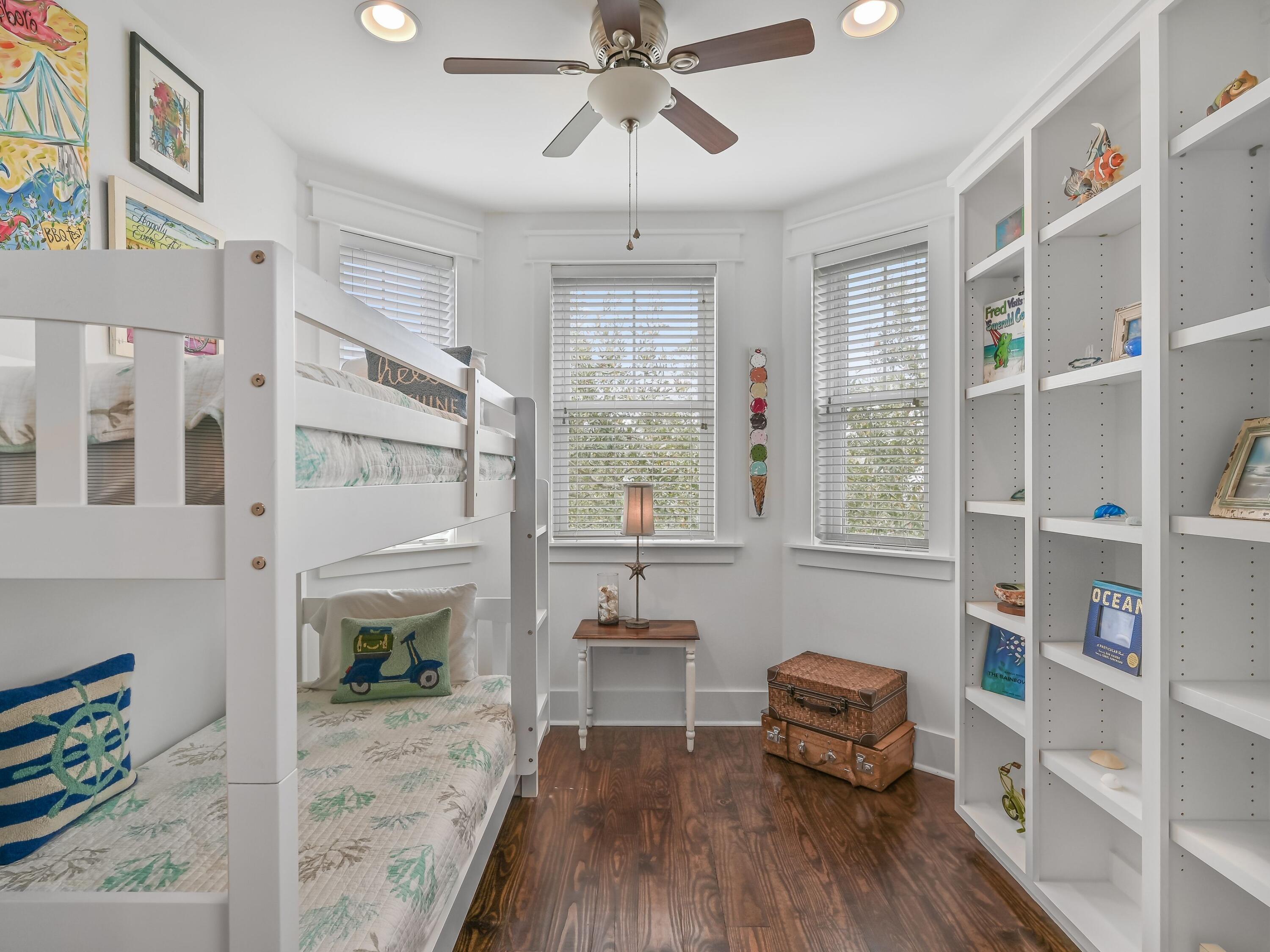 844 Sandgrass Boulevard