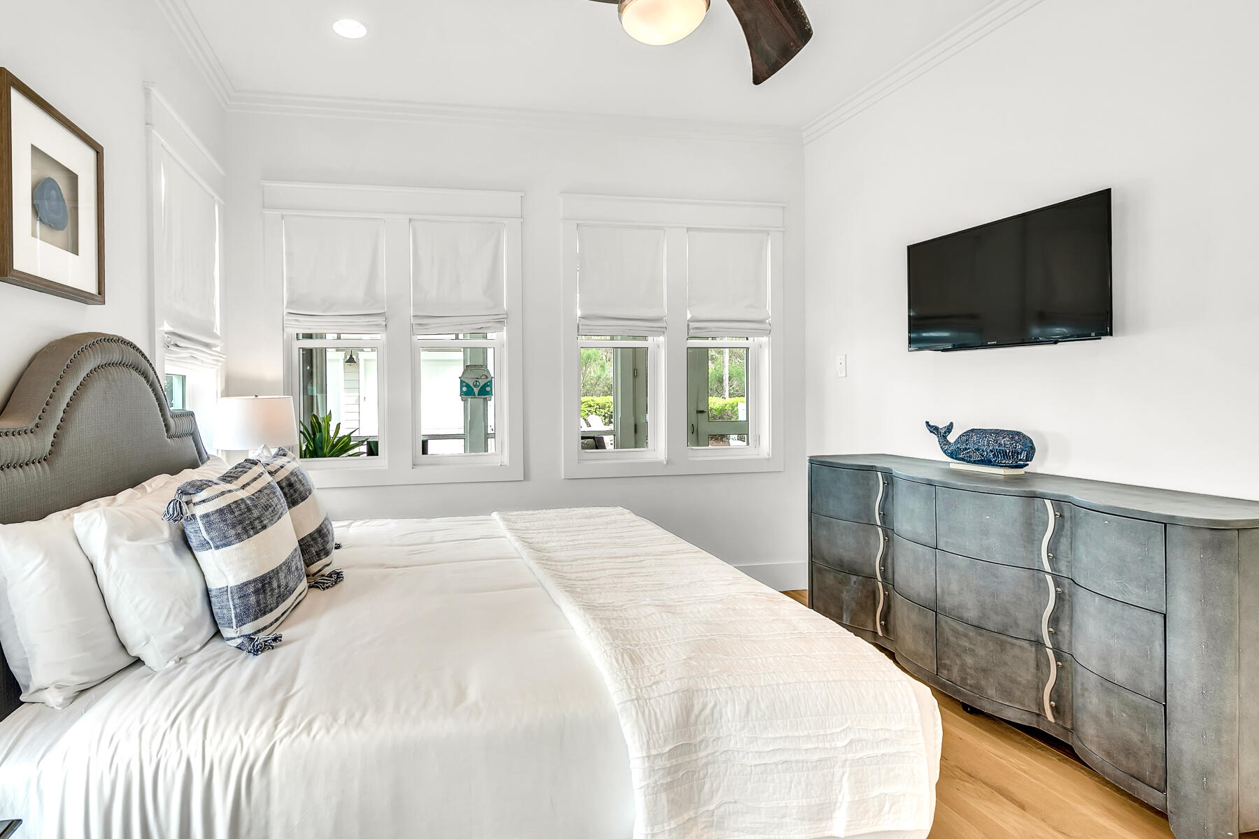 424 E Royal Fern Way