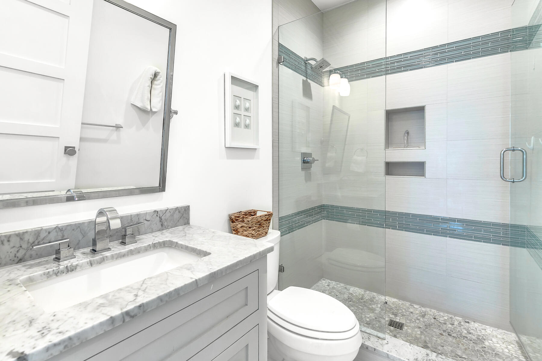 424 E Royal Fern Way