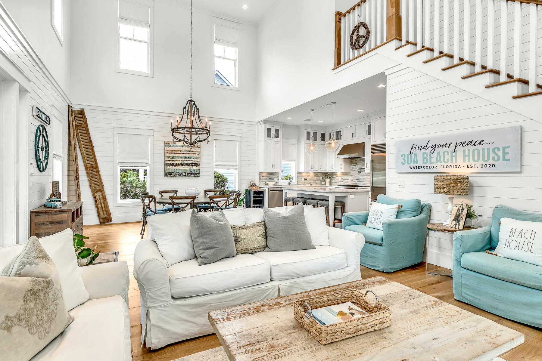 424 E Royal Fern Way