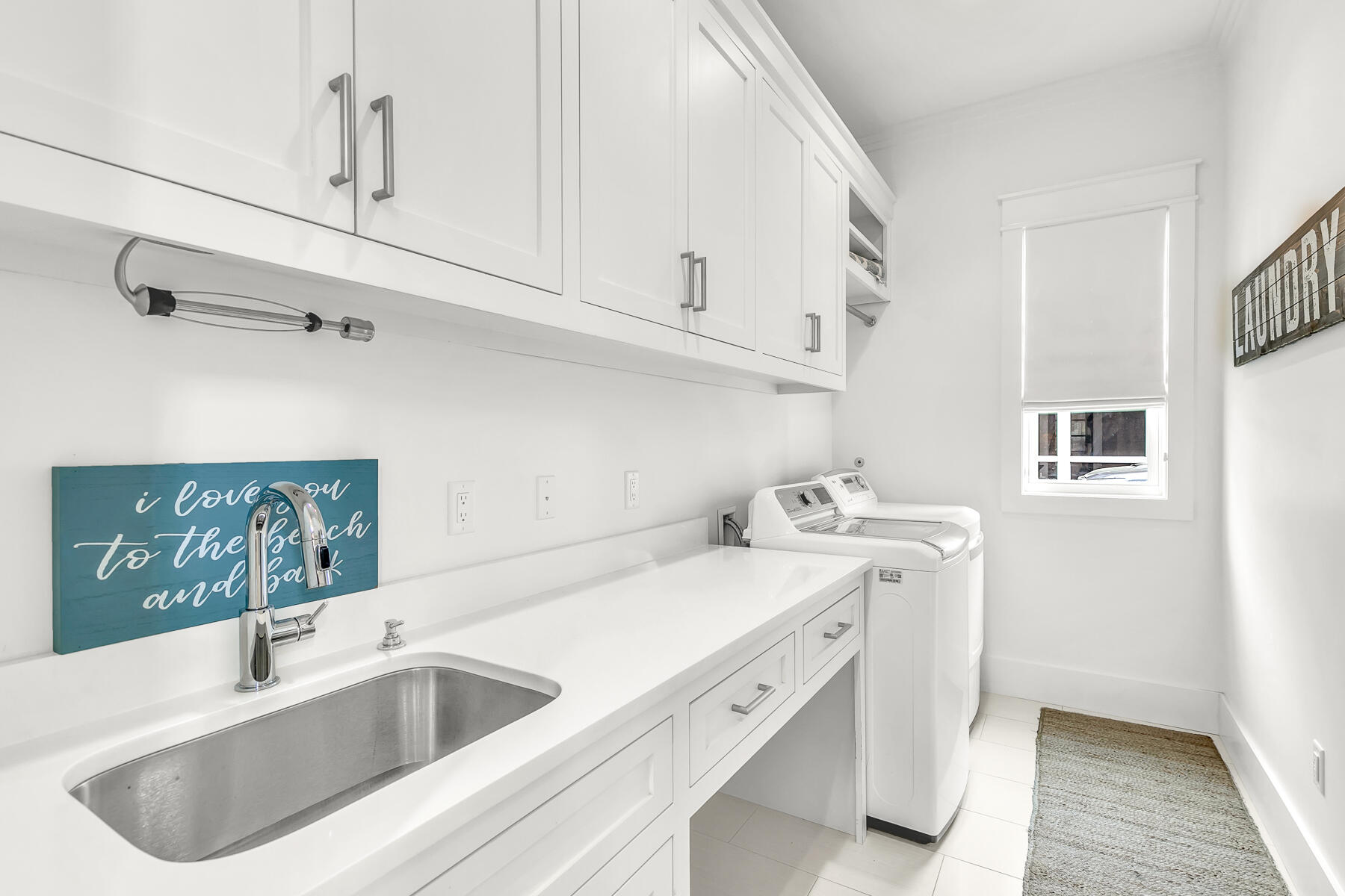 424 E Royal Fern Way