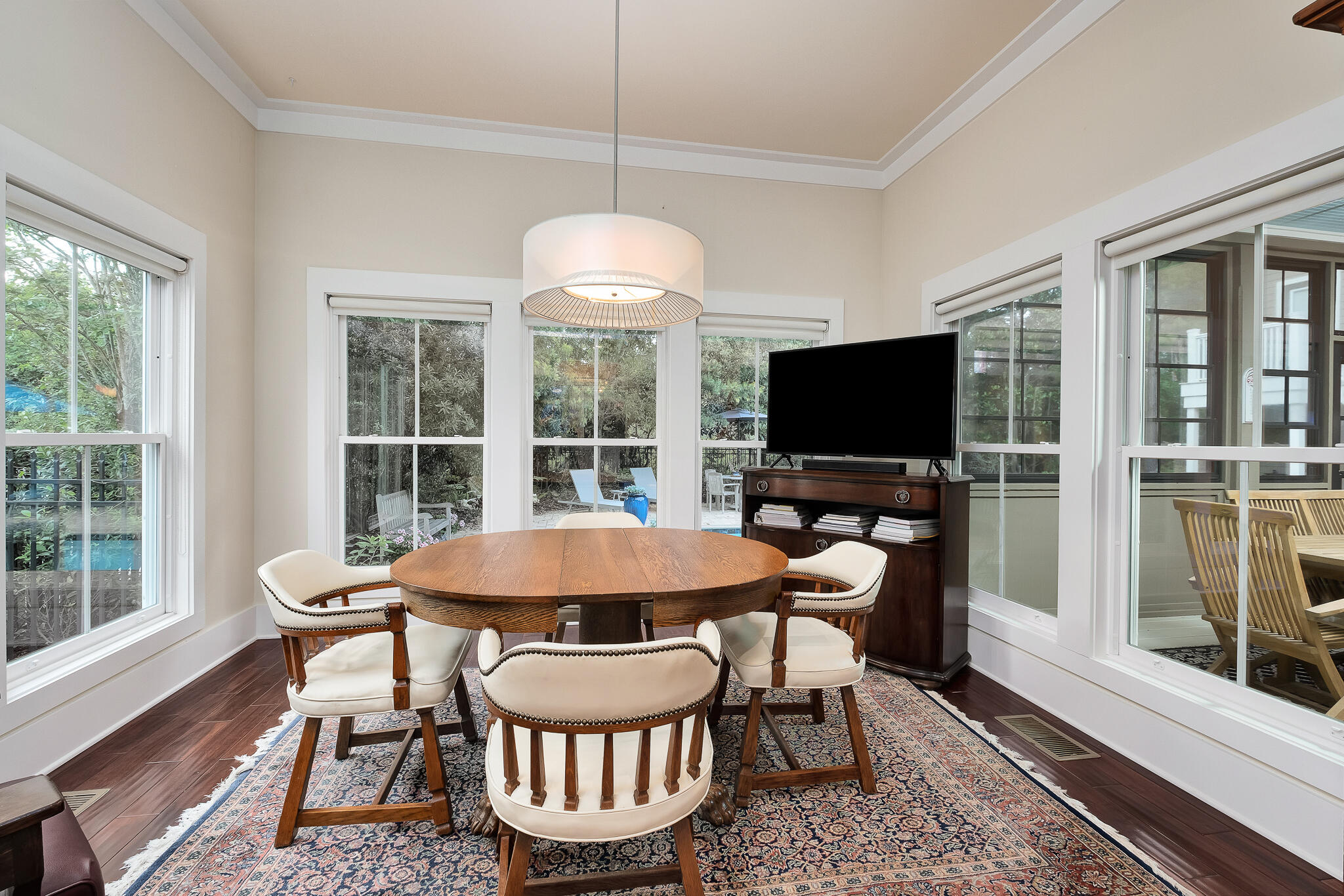 392 Wood Beach Drive