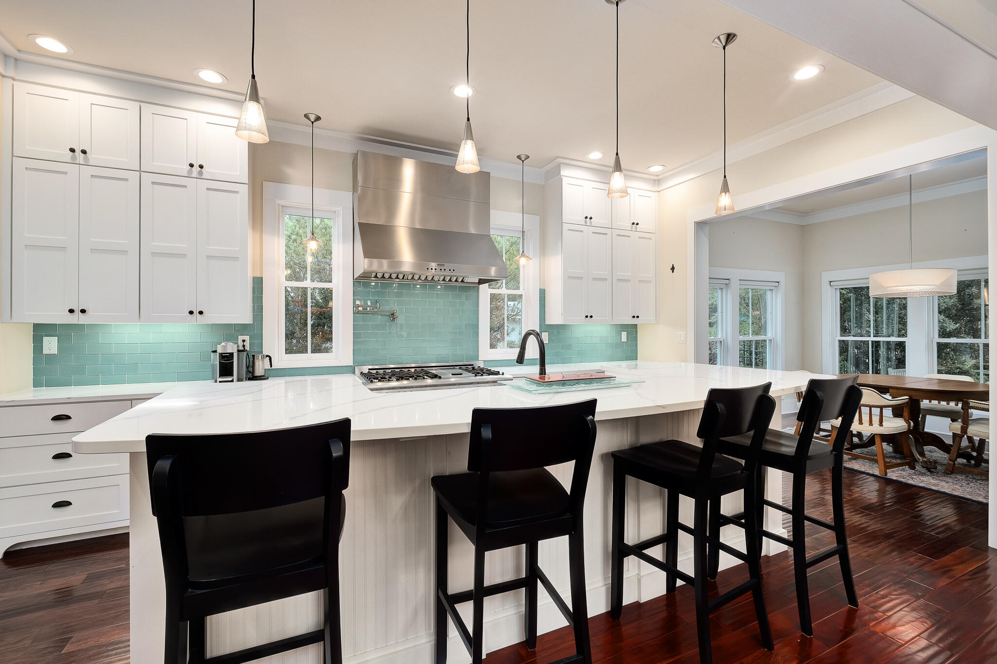 392 Wood Beach Drive
