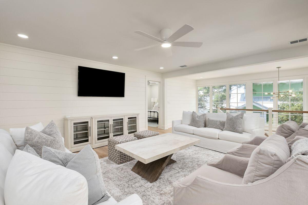 192 Hilltop Drive