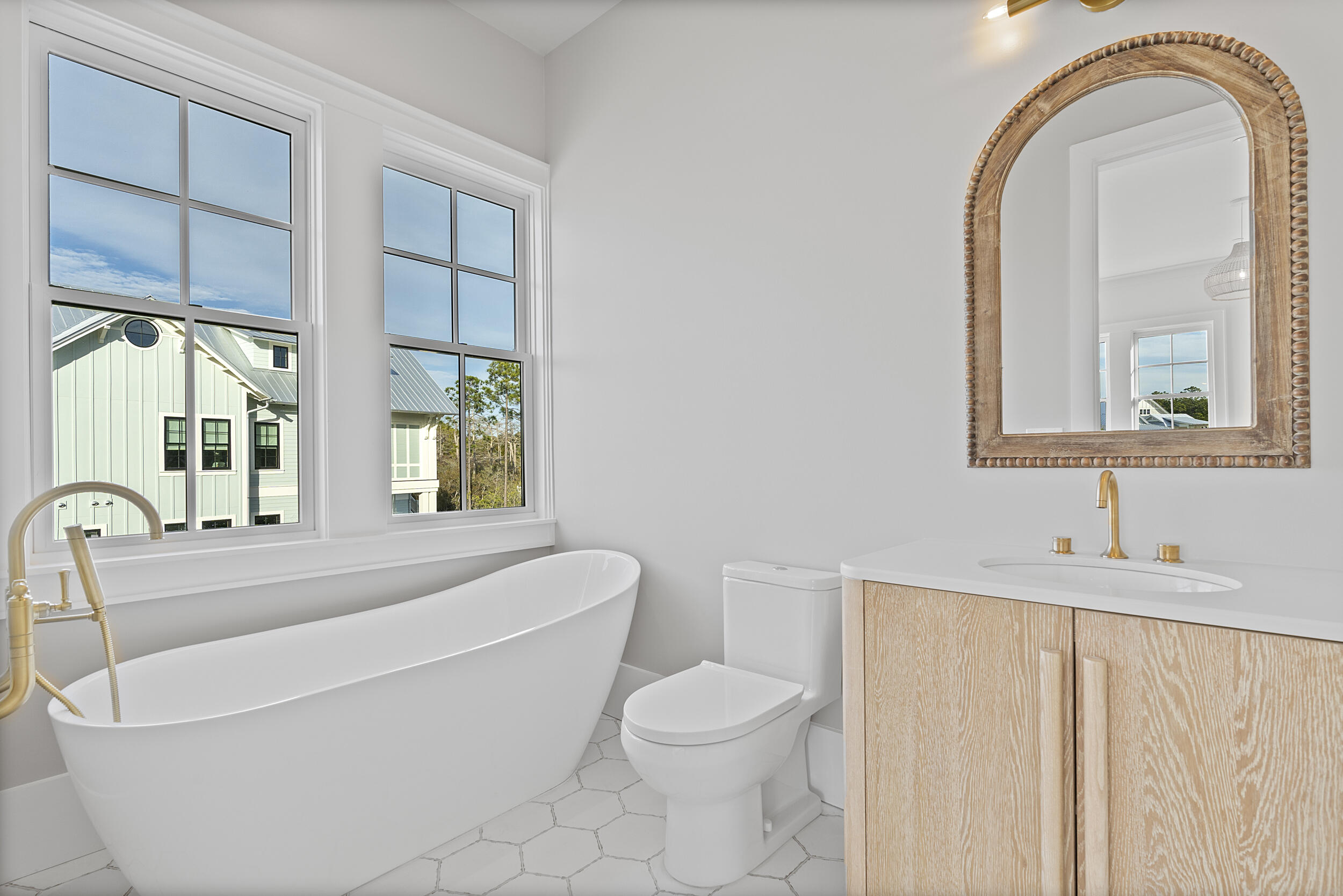 114 Climbing Rose Way