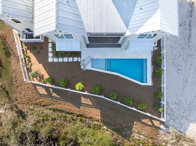 114 Climbing Rose Way