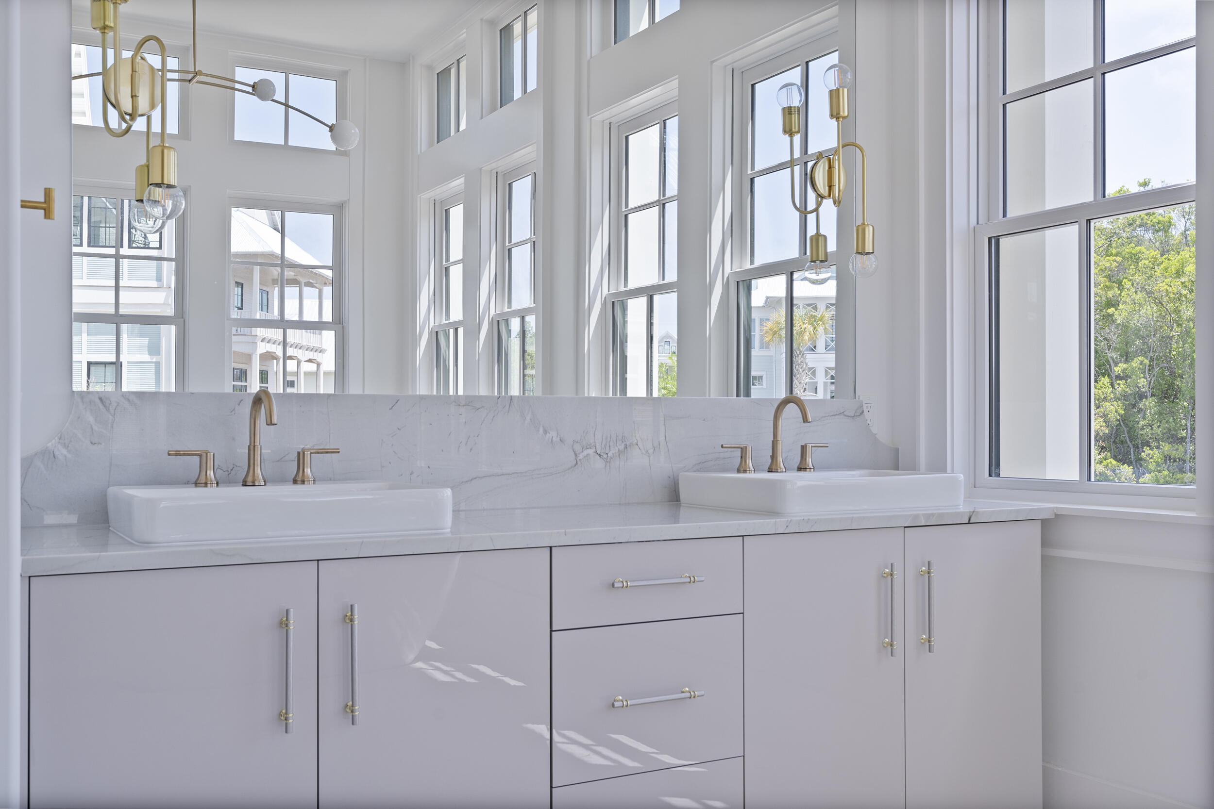 114 Climbing Rose Way