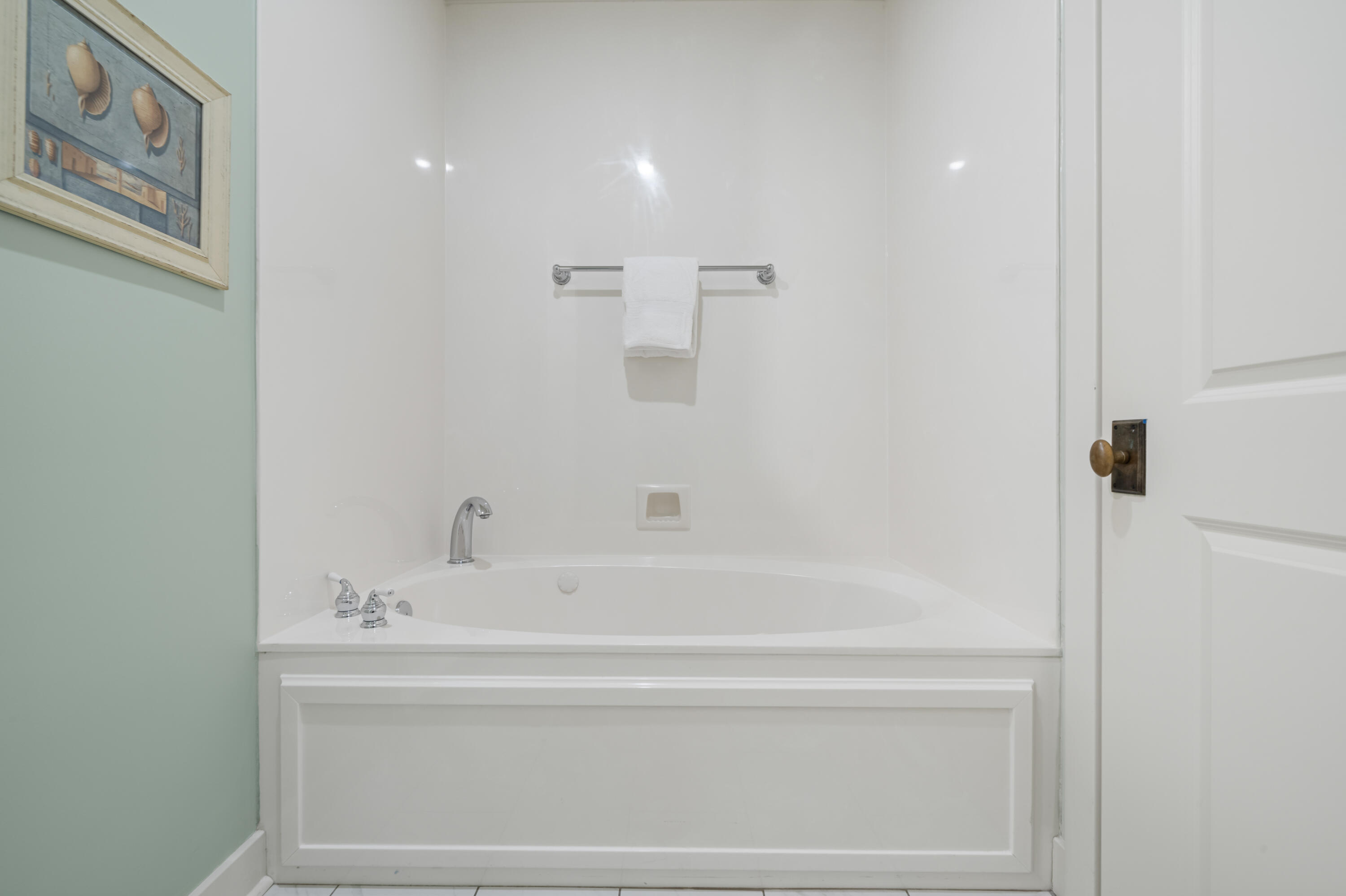 6 S Watercolor Boulevard, 203