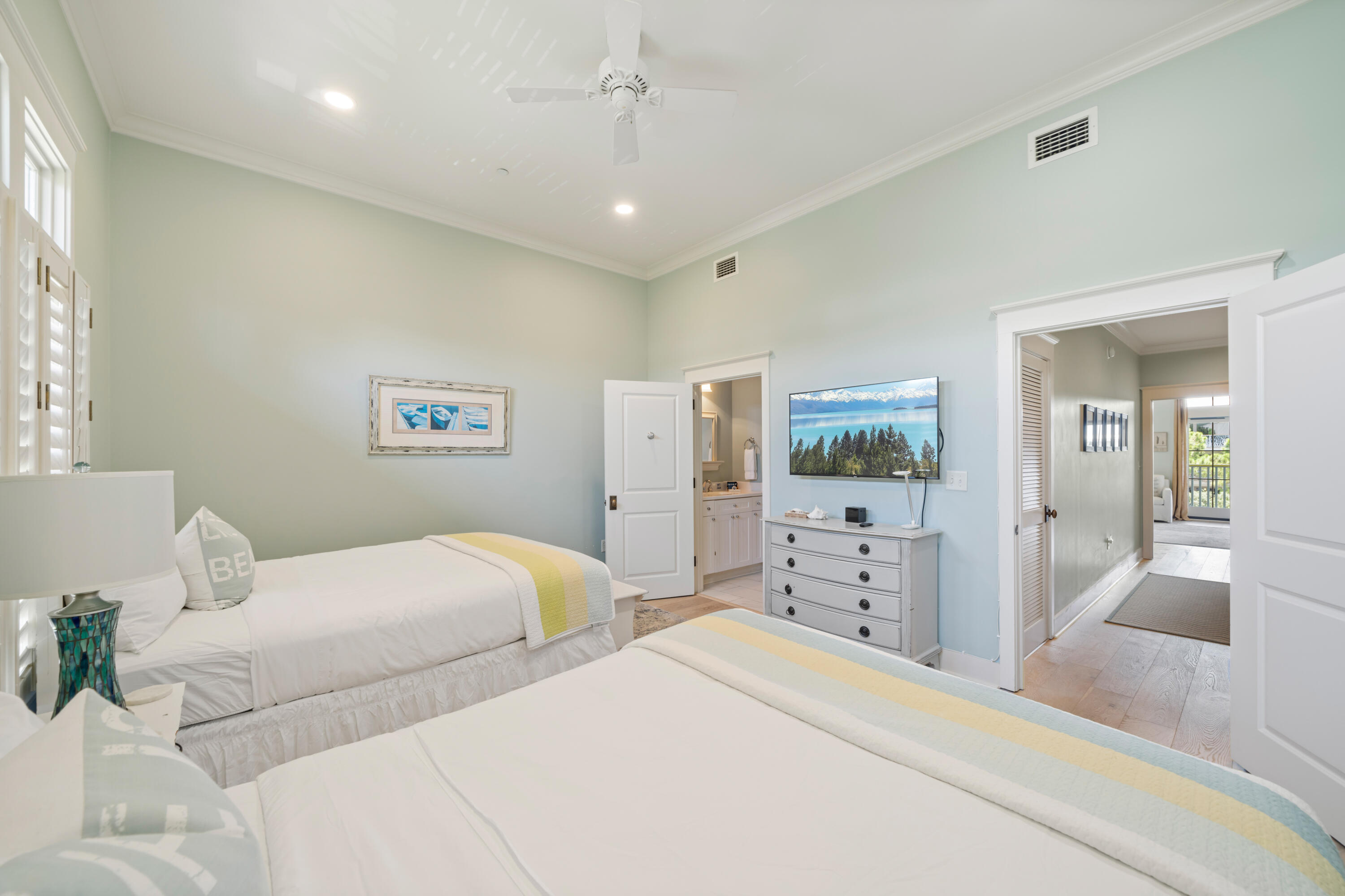 6 S Watercolor Boulevard, 203