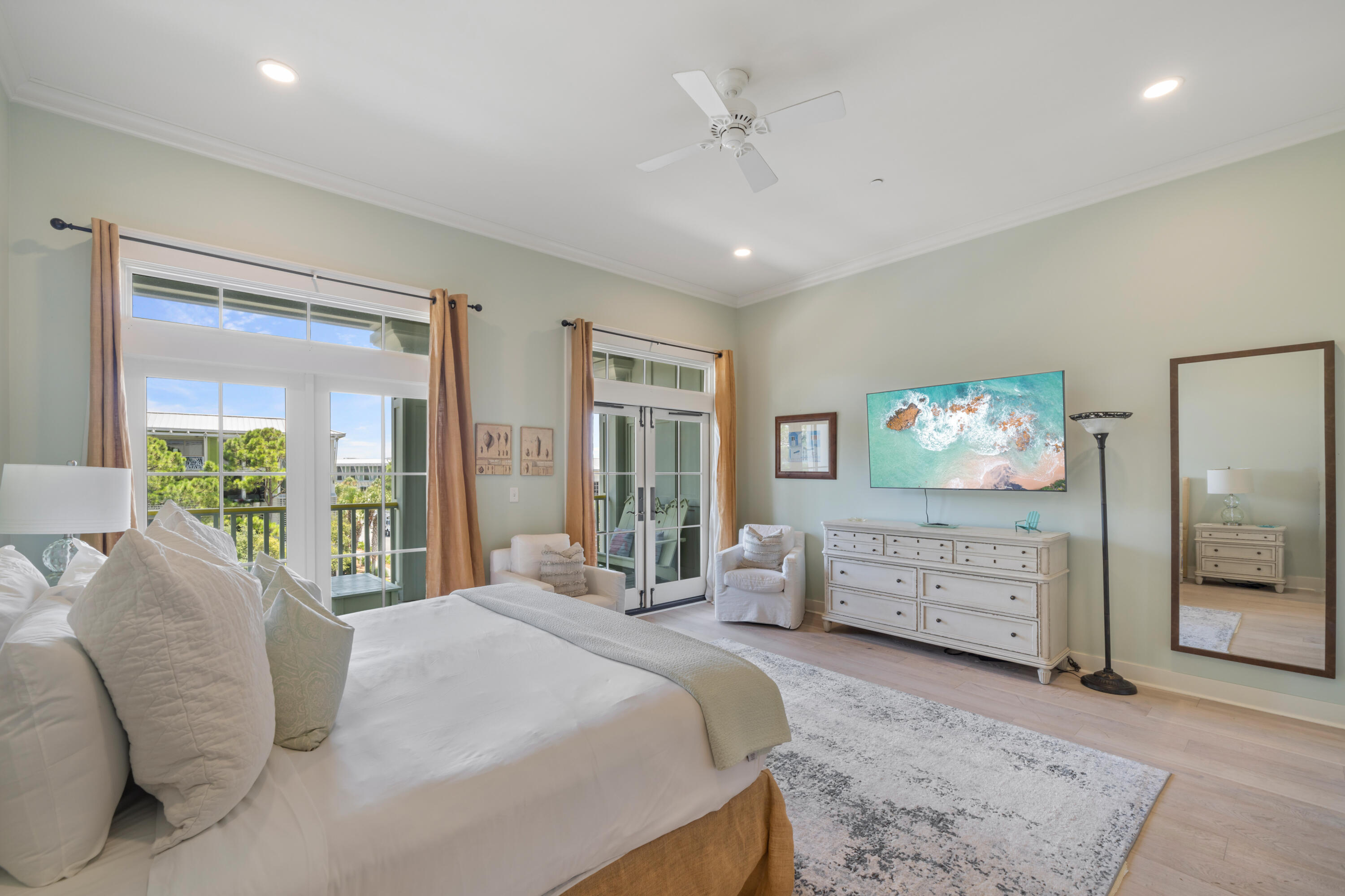 6 S Watercolor Boulevard, 203