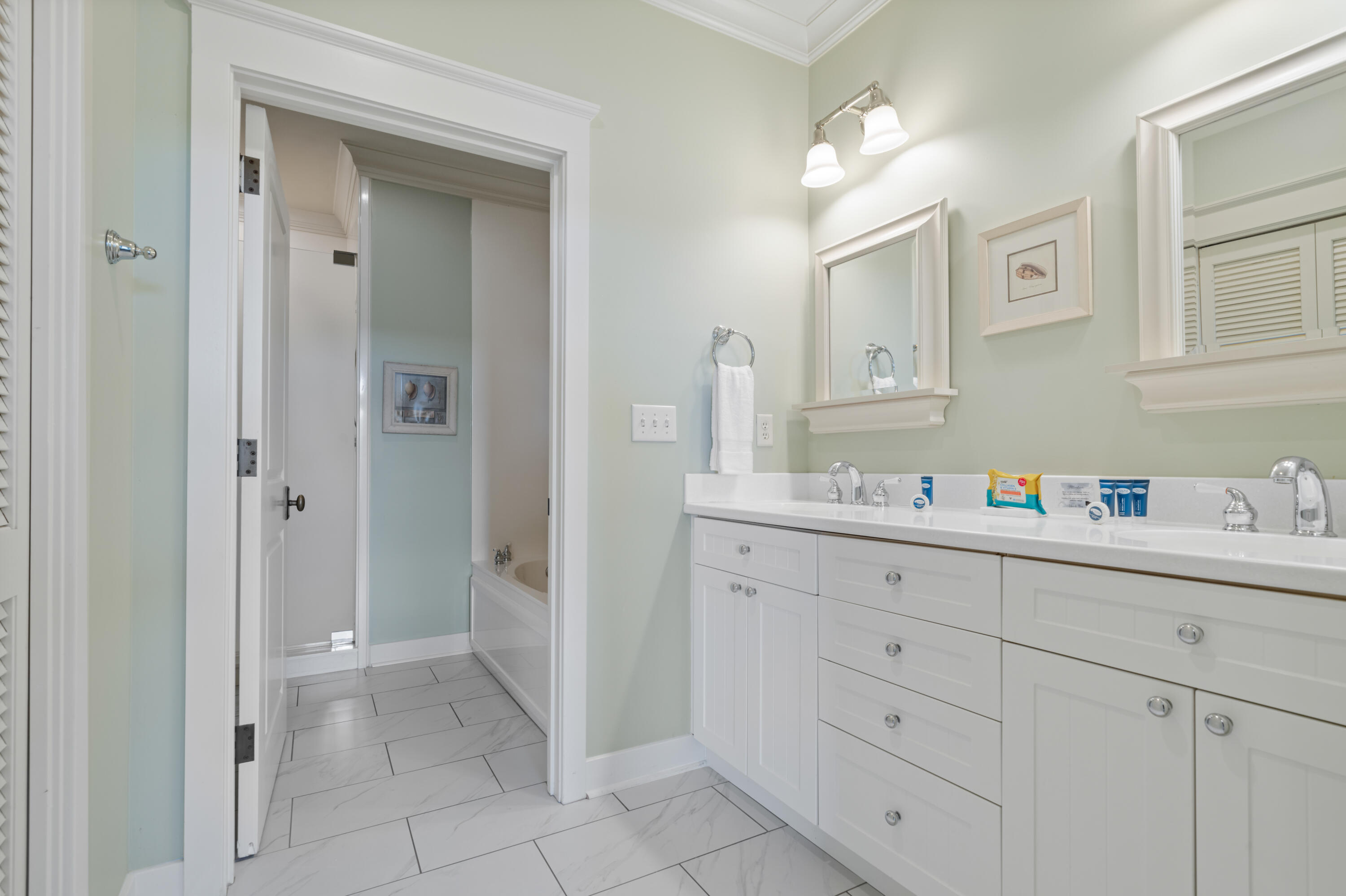 6 S Watercolor Boulevard, 203