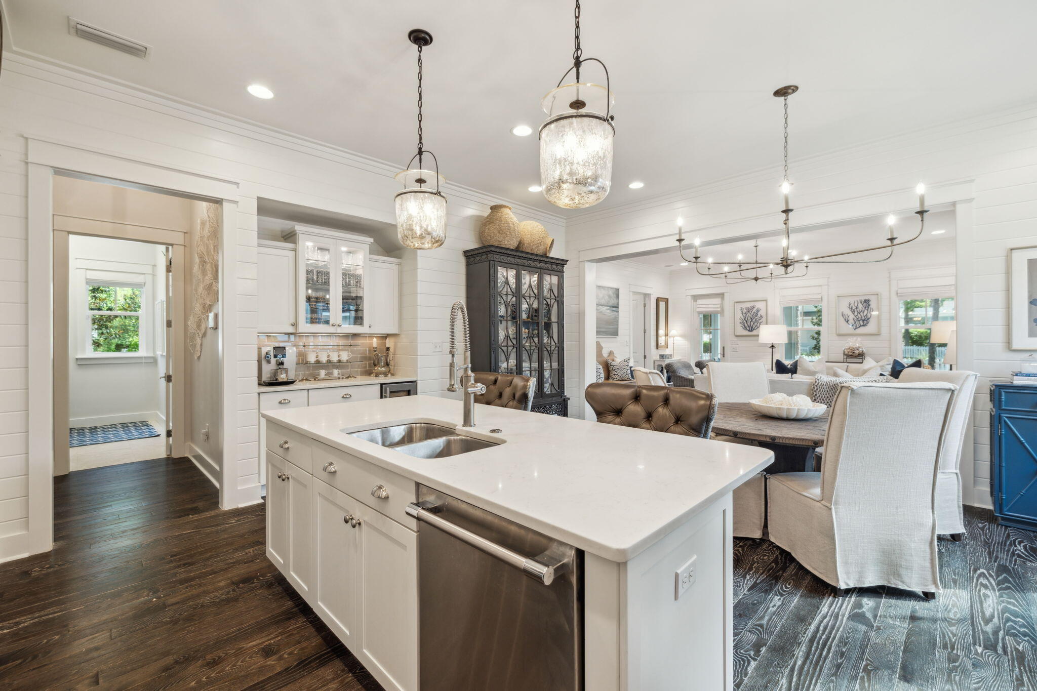 360 Jack Knife Drive