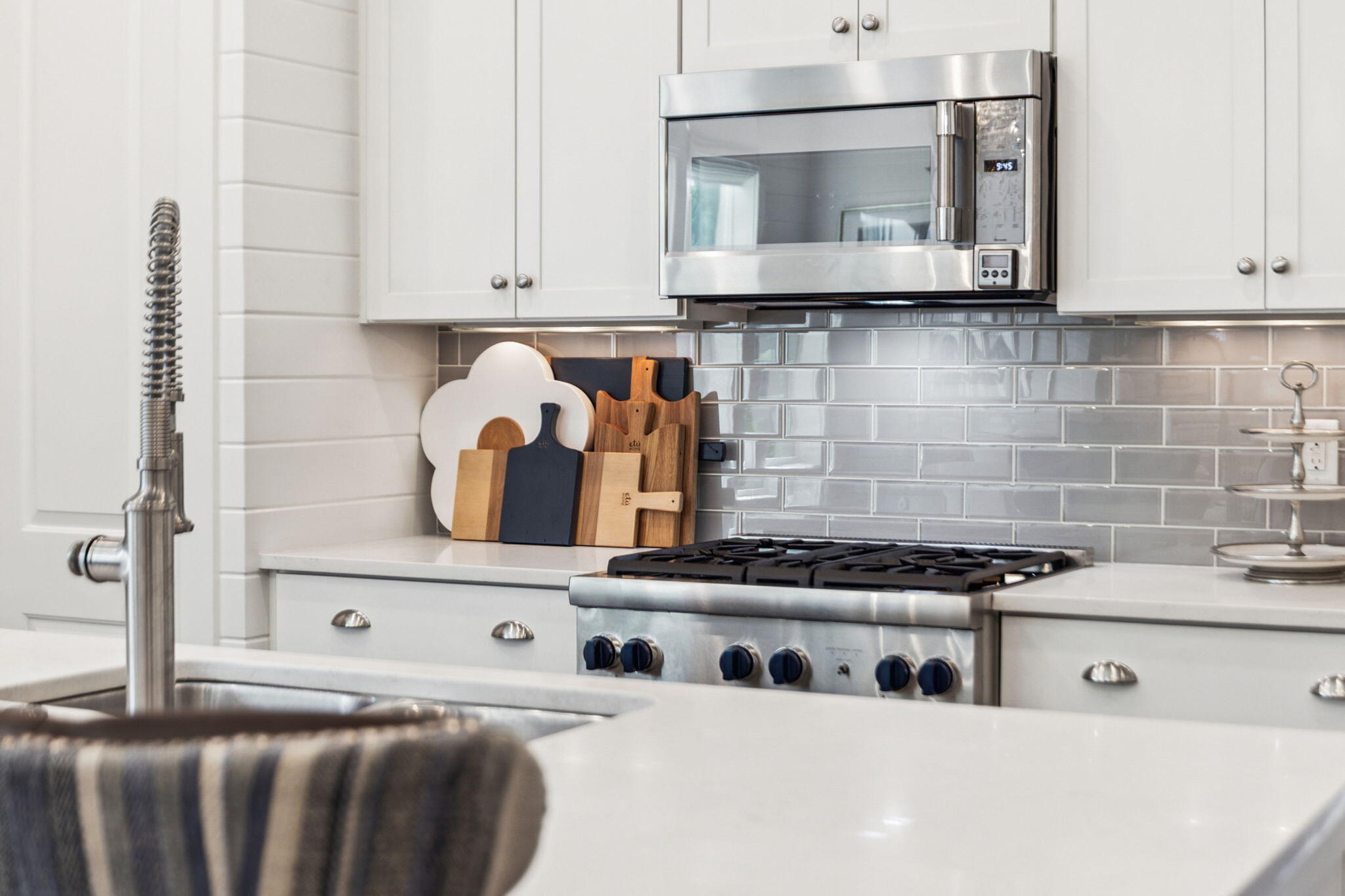 360 Jack Knife Drive