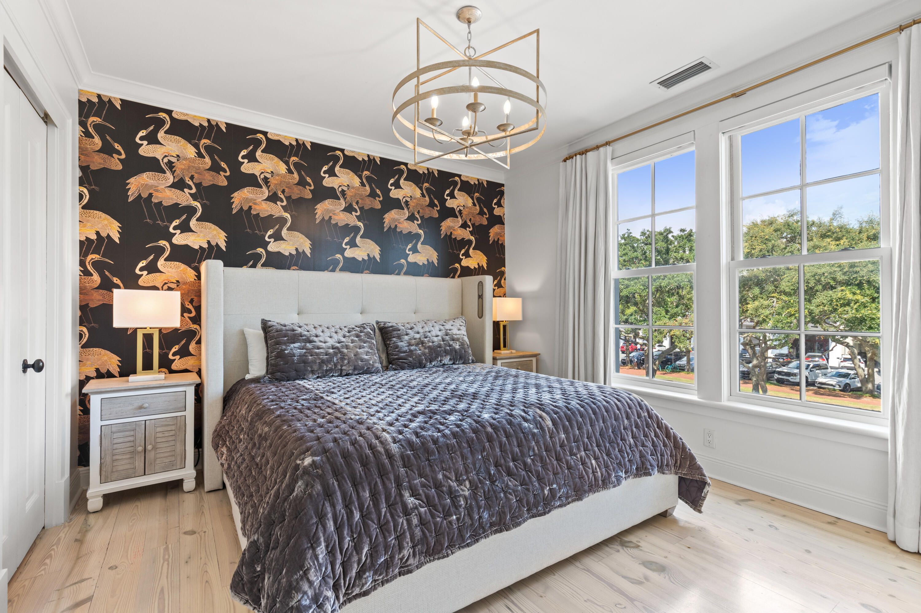 104 N Barrett Square, # 2B