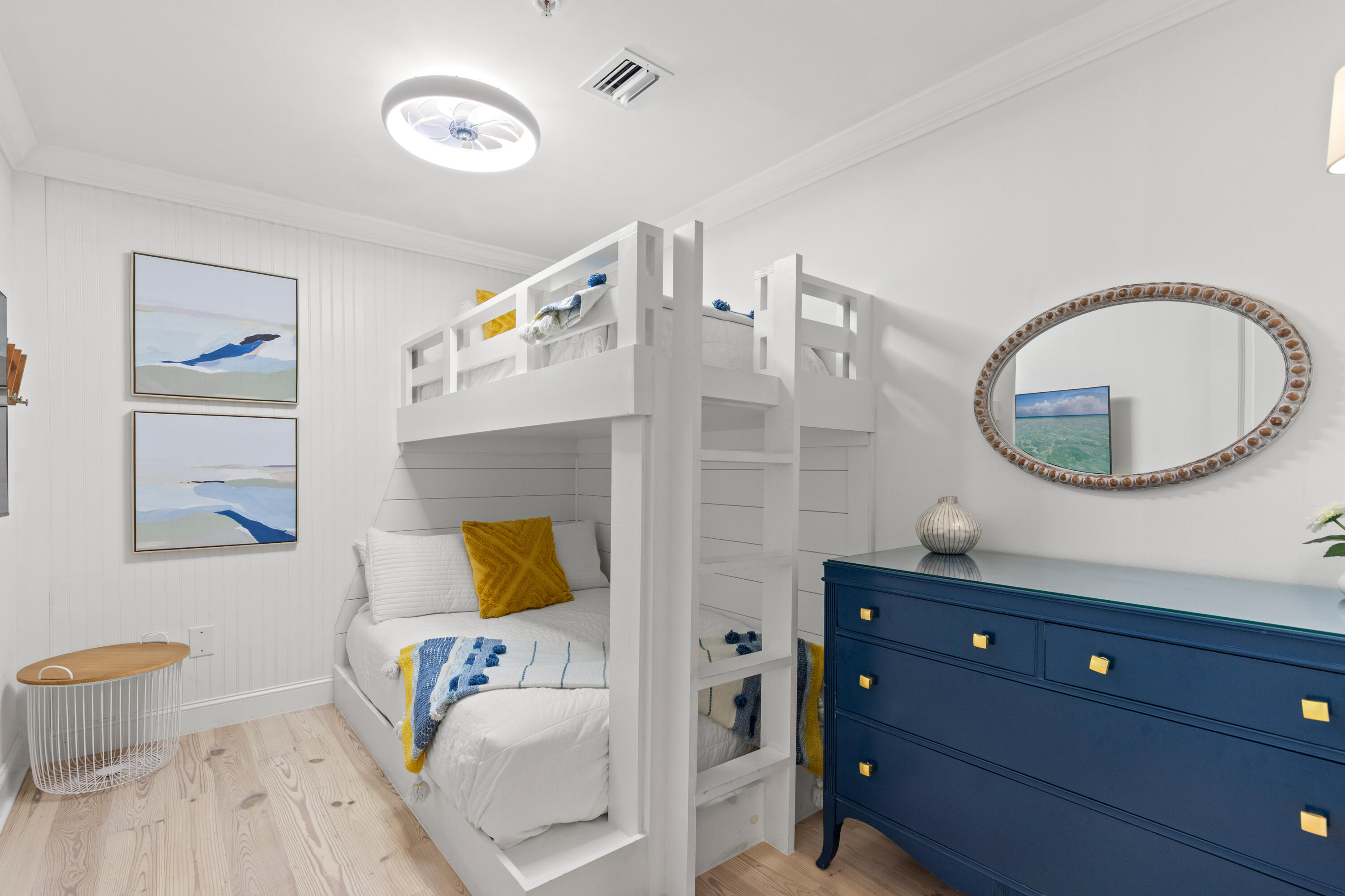 104 N Barrett Square, # 2B