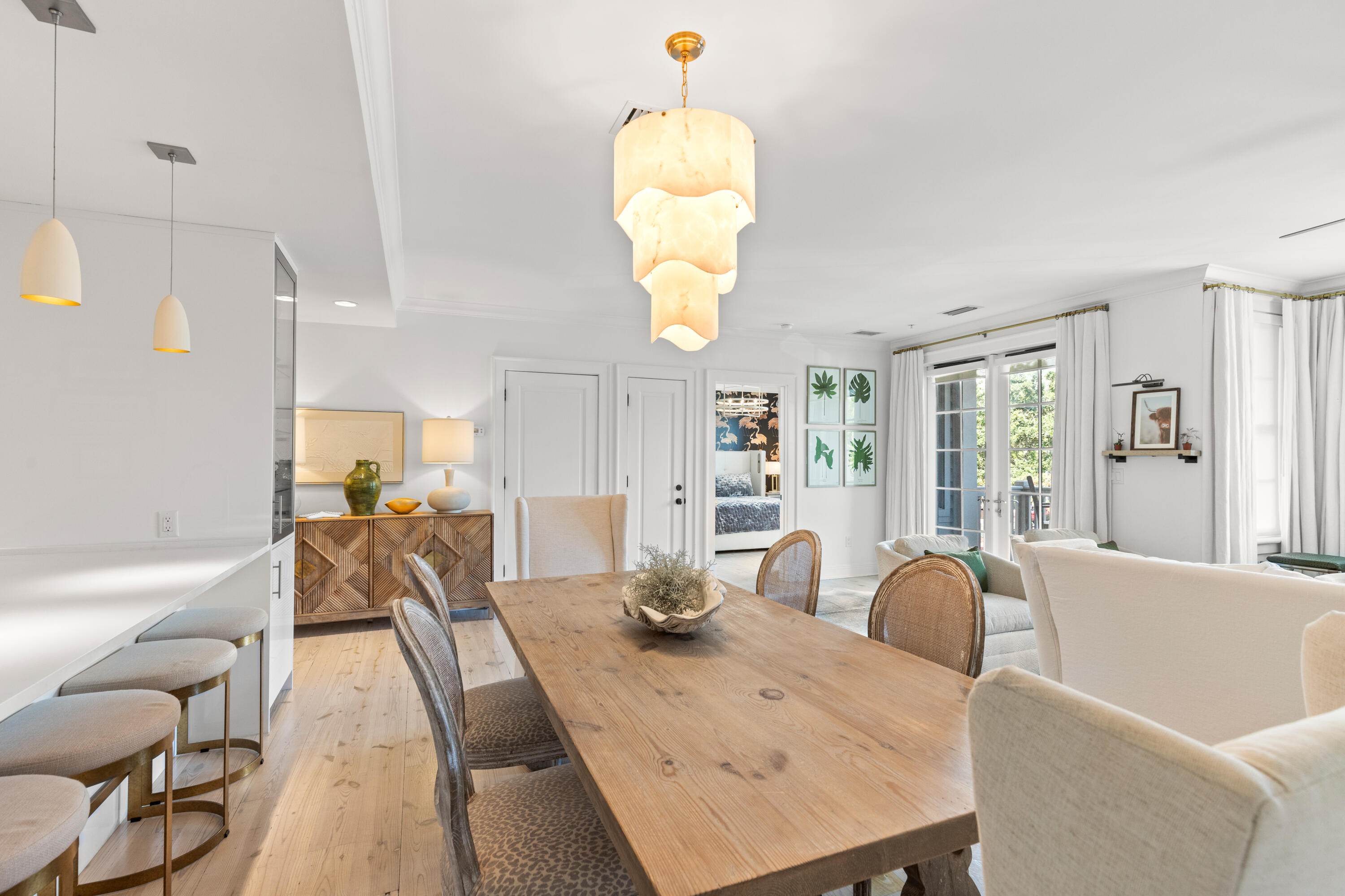 104 N Barrett Square, # 2B