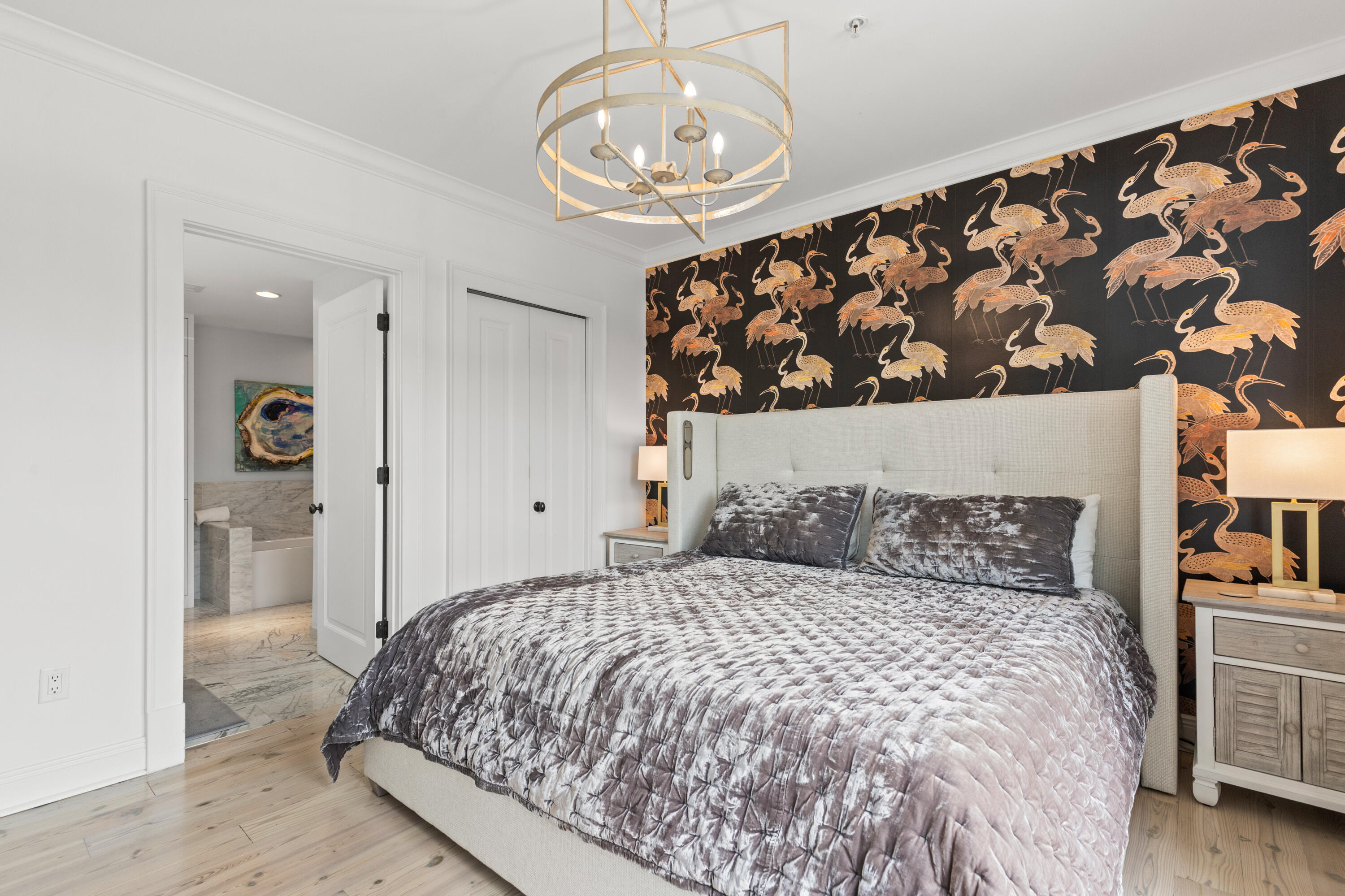 104 N Barrett Square, # 2B