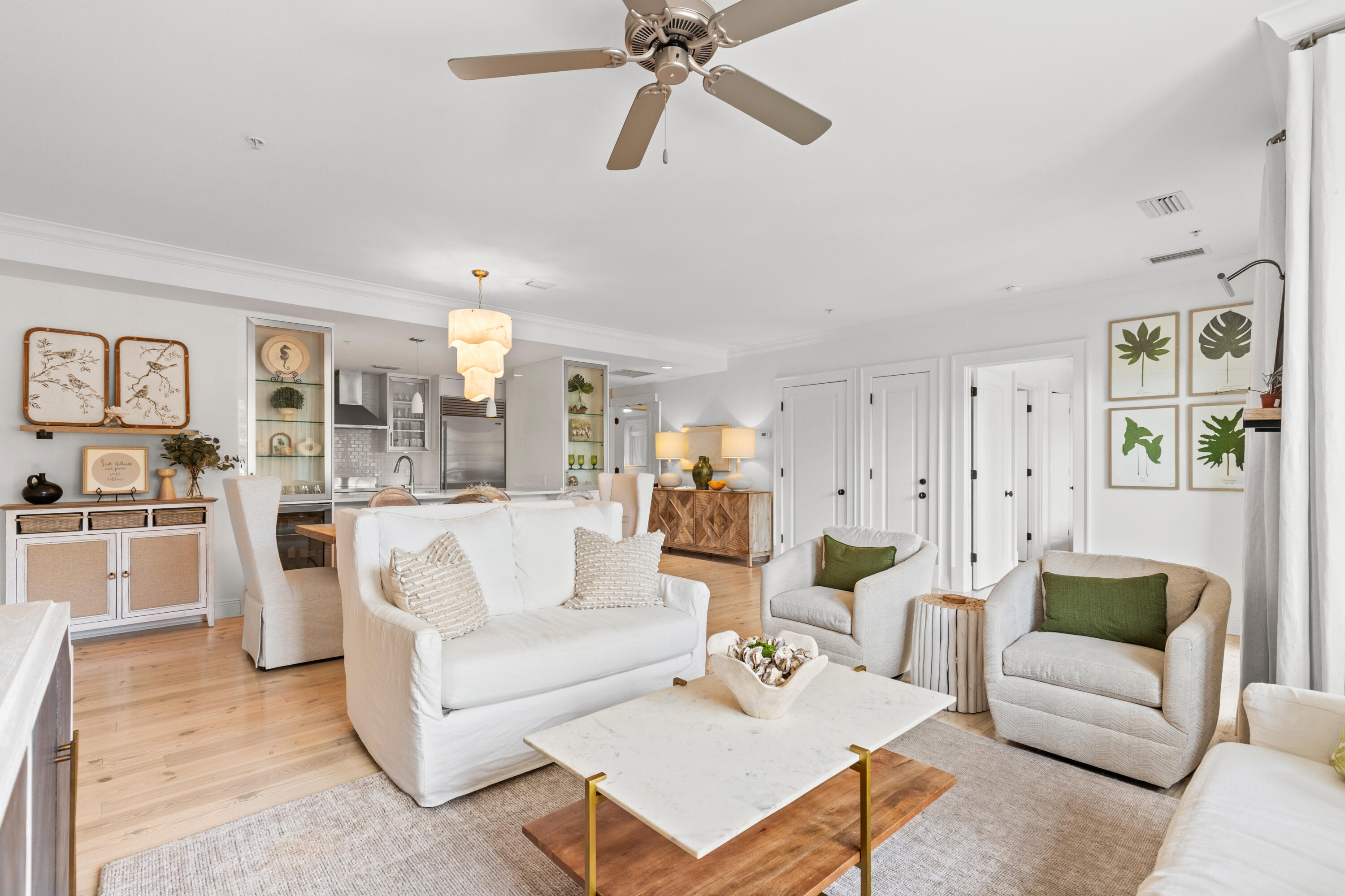 104 N Barrett Square, # 2B