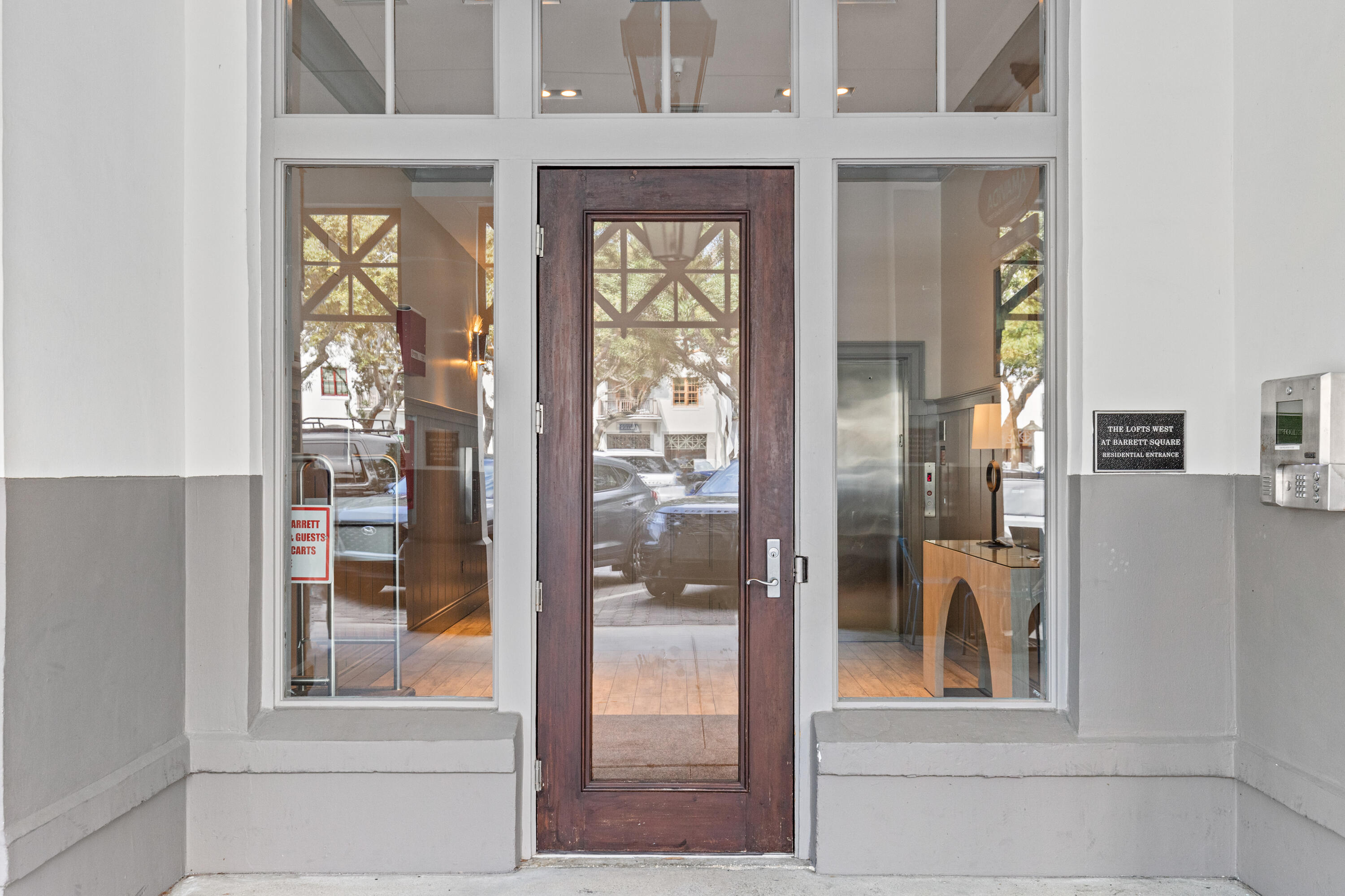 104 N Barrett Square, # 2B