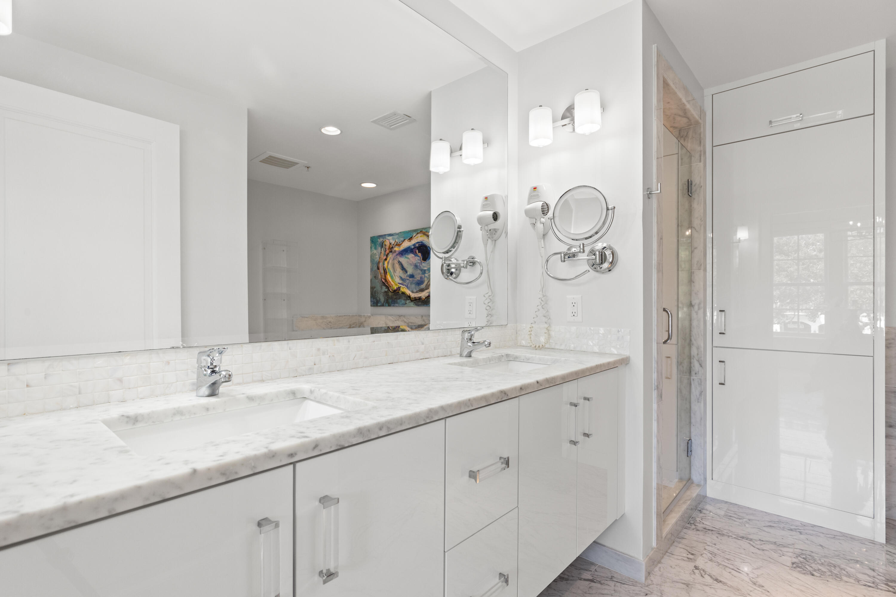 104 N Barrett Square, # 2B