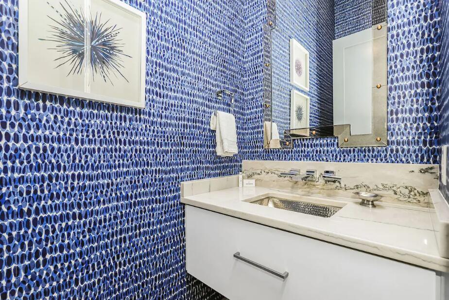 2657 E County Highway 30A