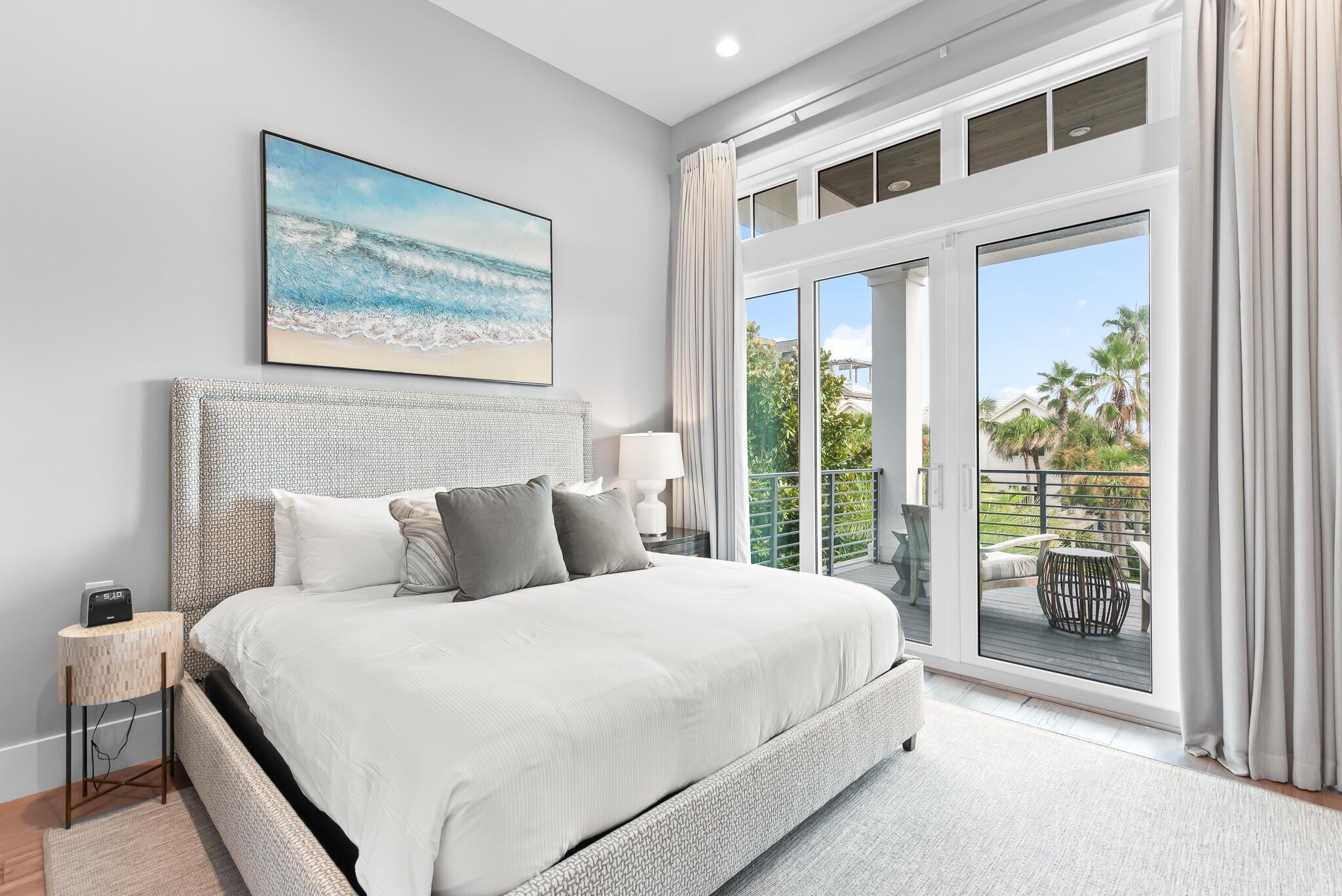 2657 E County Highway 30A