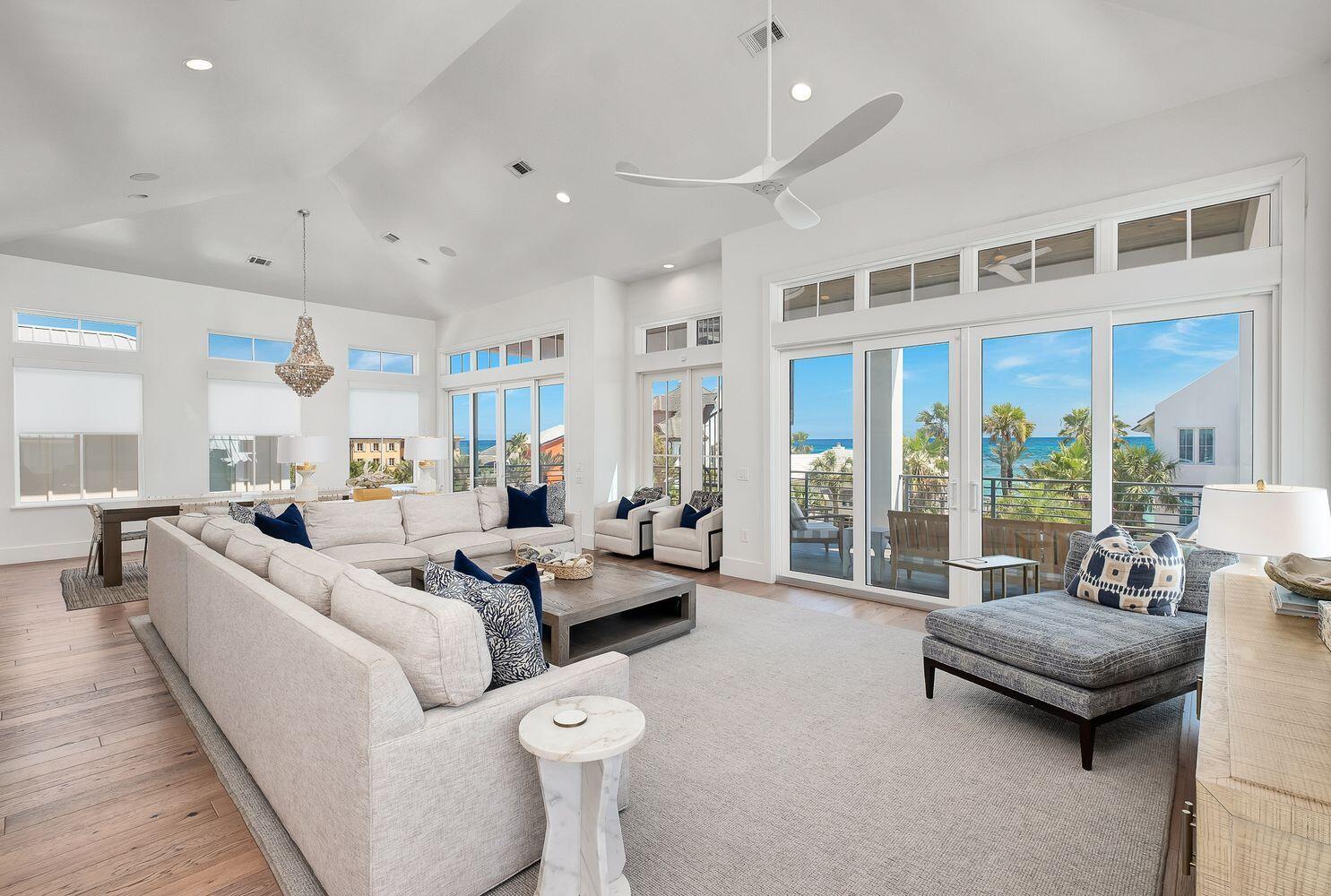 2657 E County Highway 30A