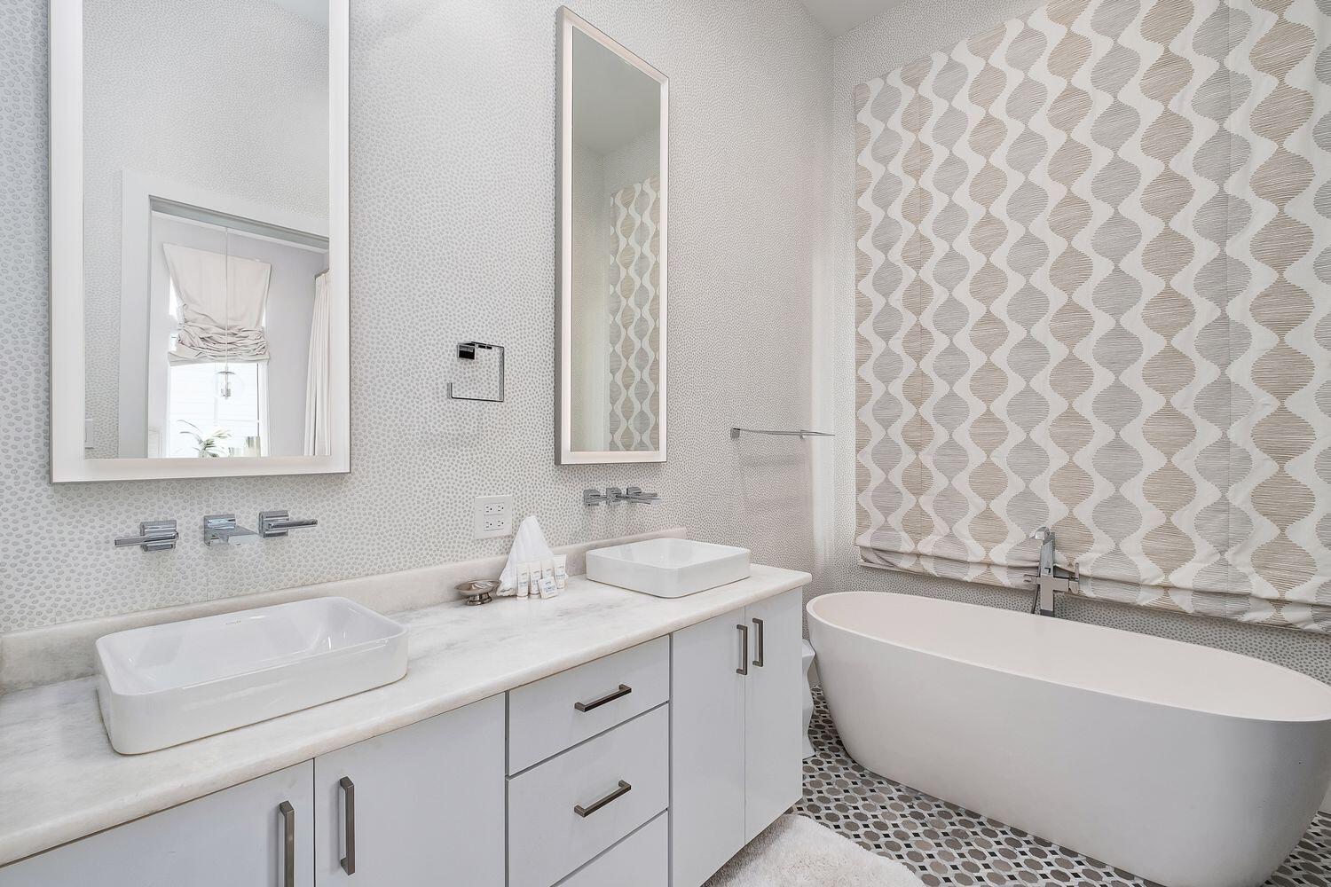 2657 E County Highway 30A