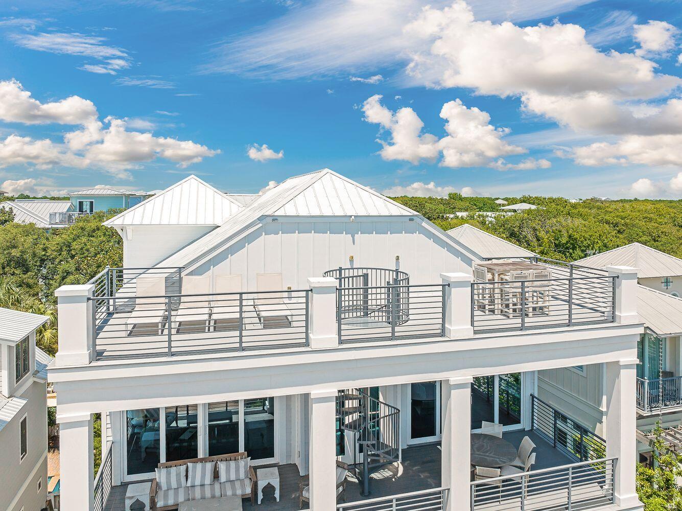 2657 E County Highway 30A