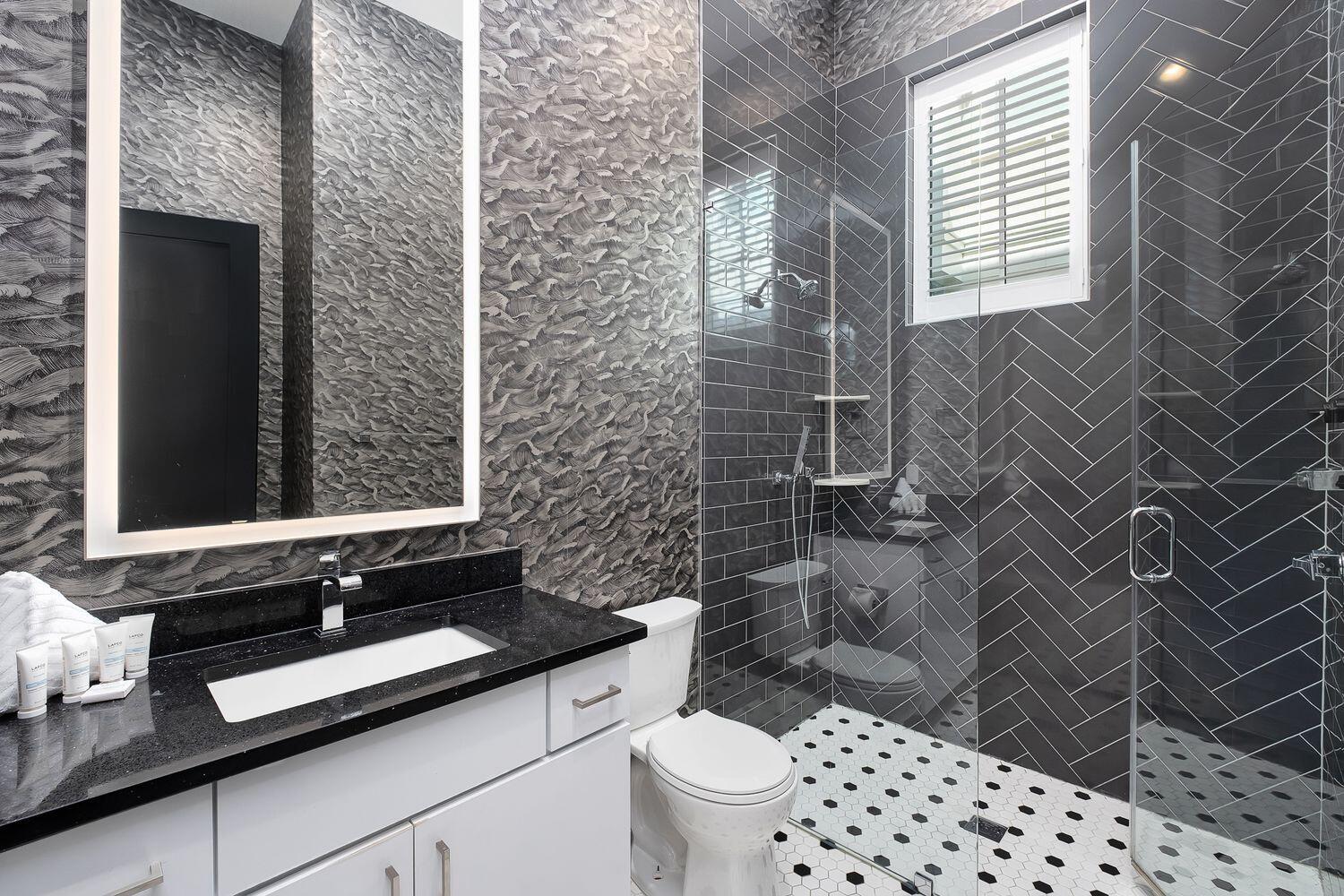 2657 E County Highway 30A