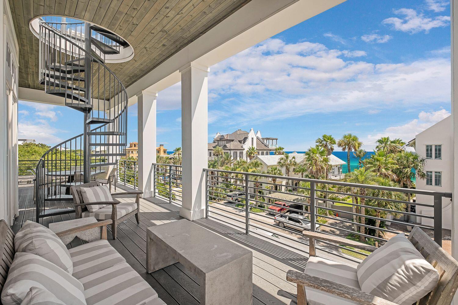 2657 E County Highway 30A