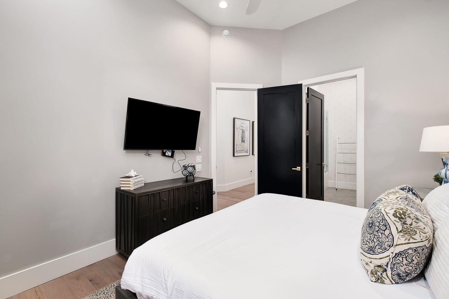 2657 E County Highway 30A