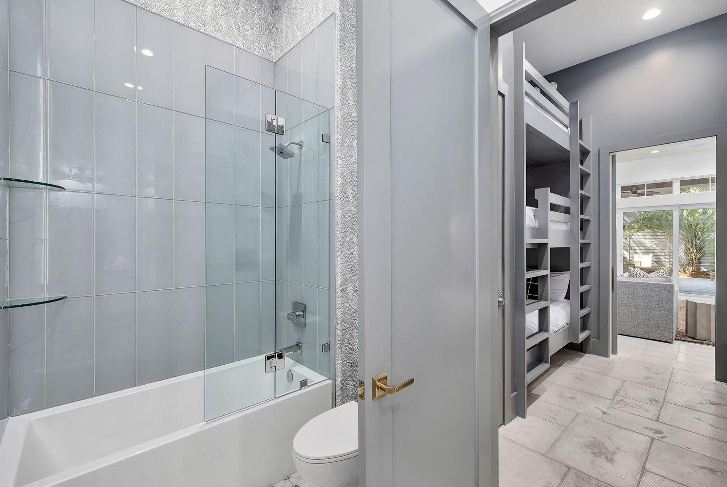 2657 E County Highway 30A