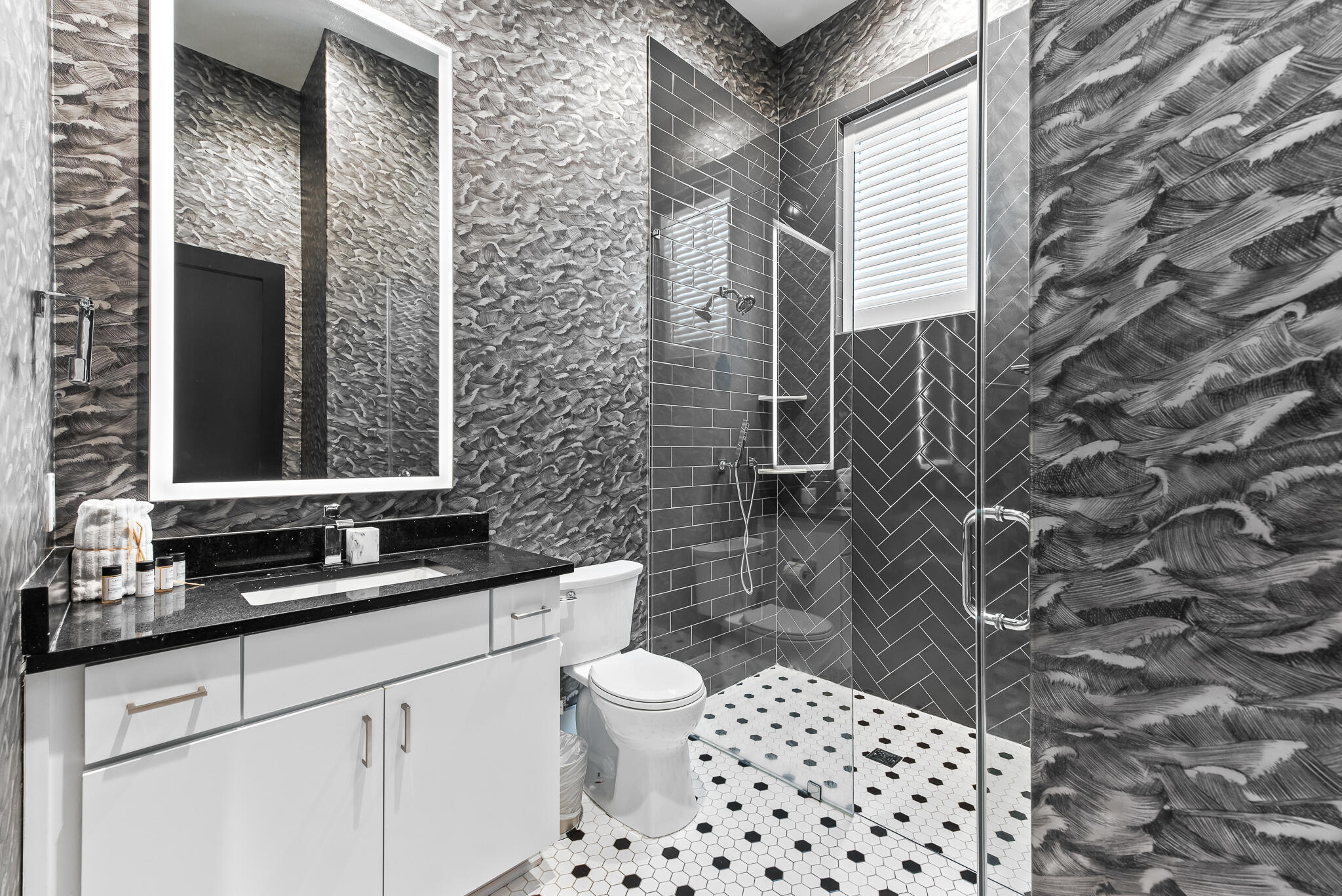 2657 E County Highway 30A