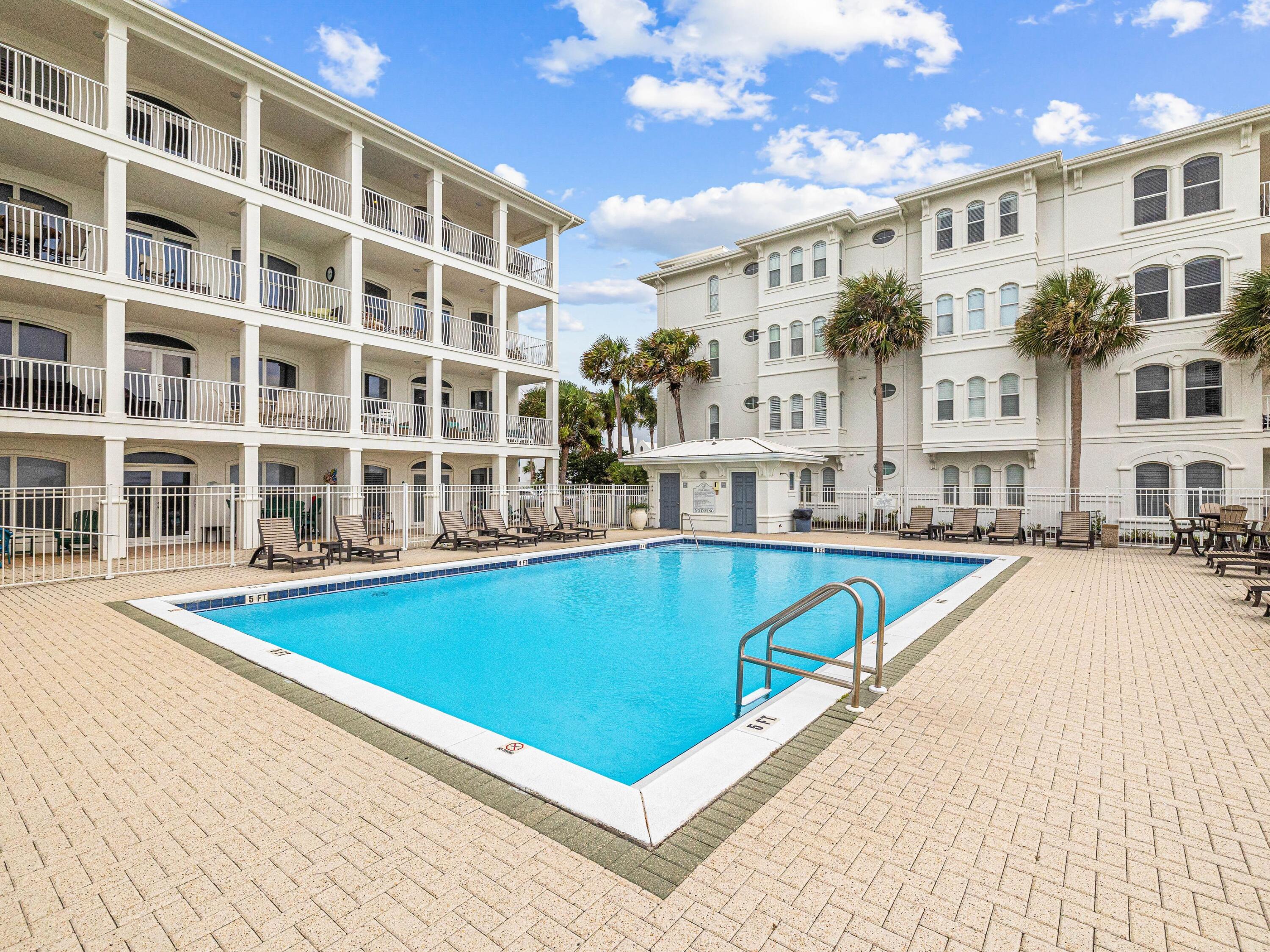 12 The Greenway Loop