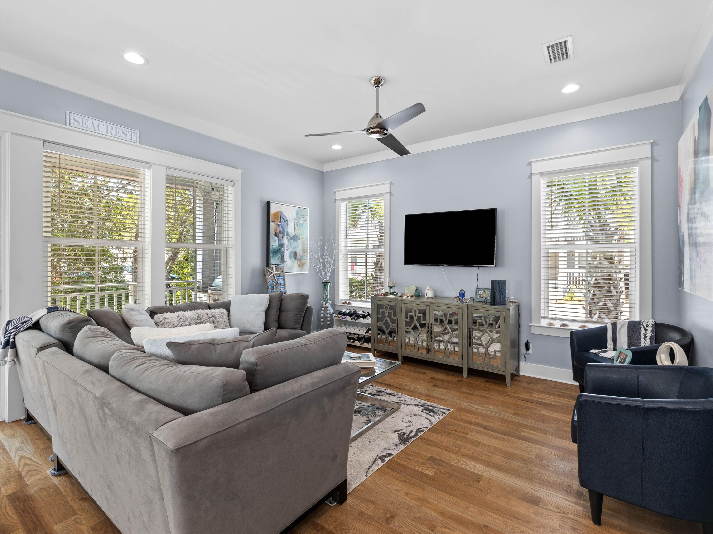 12 The Greenway Loop