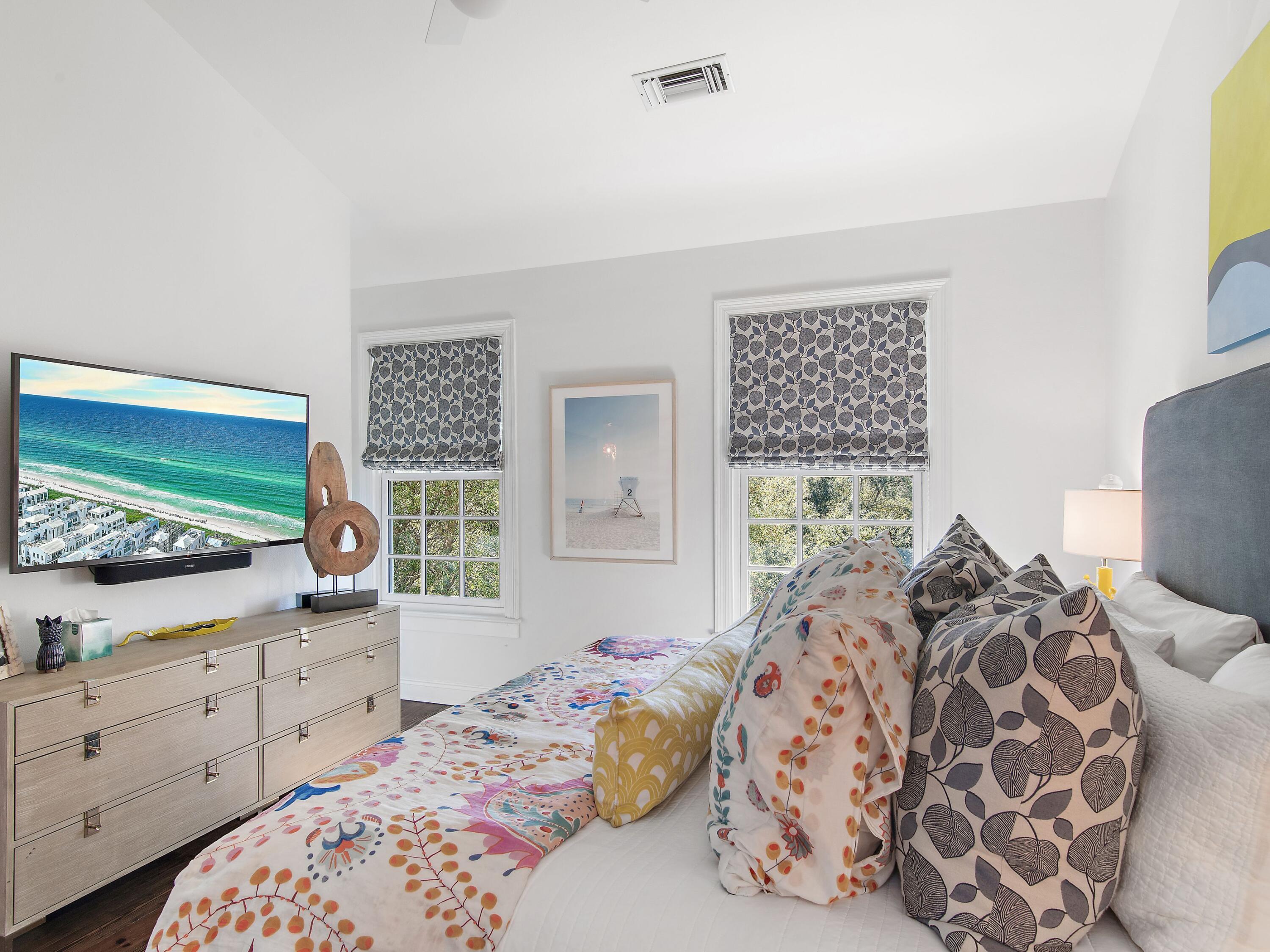 34 N Barrett Square 3D