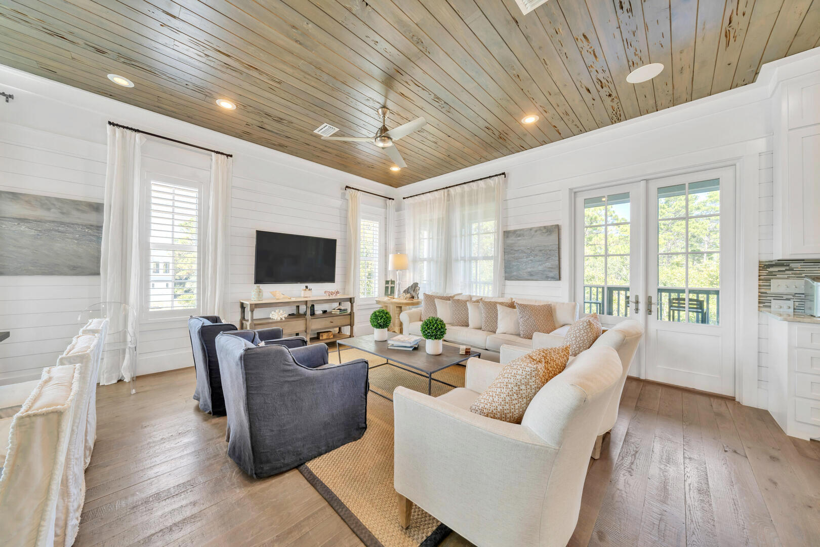 125 Sand Oaks Circle